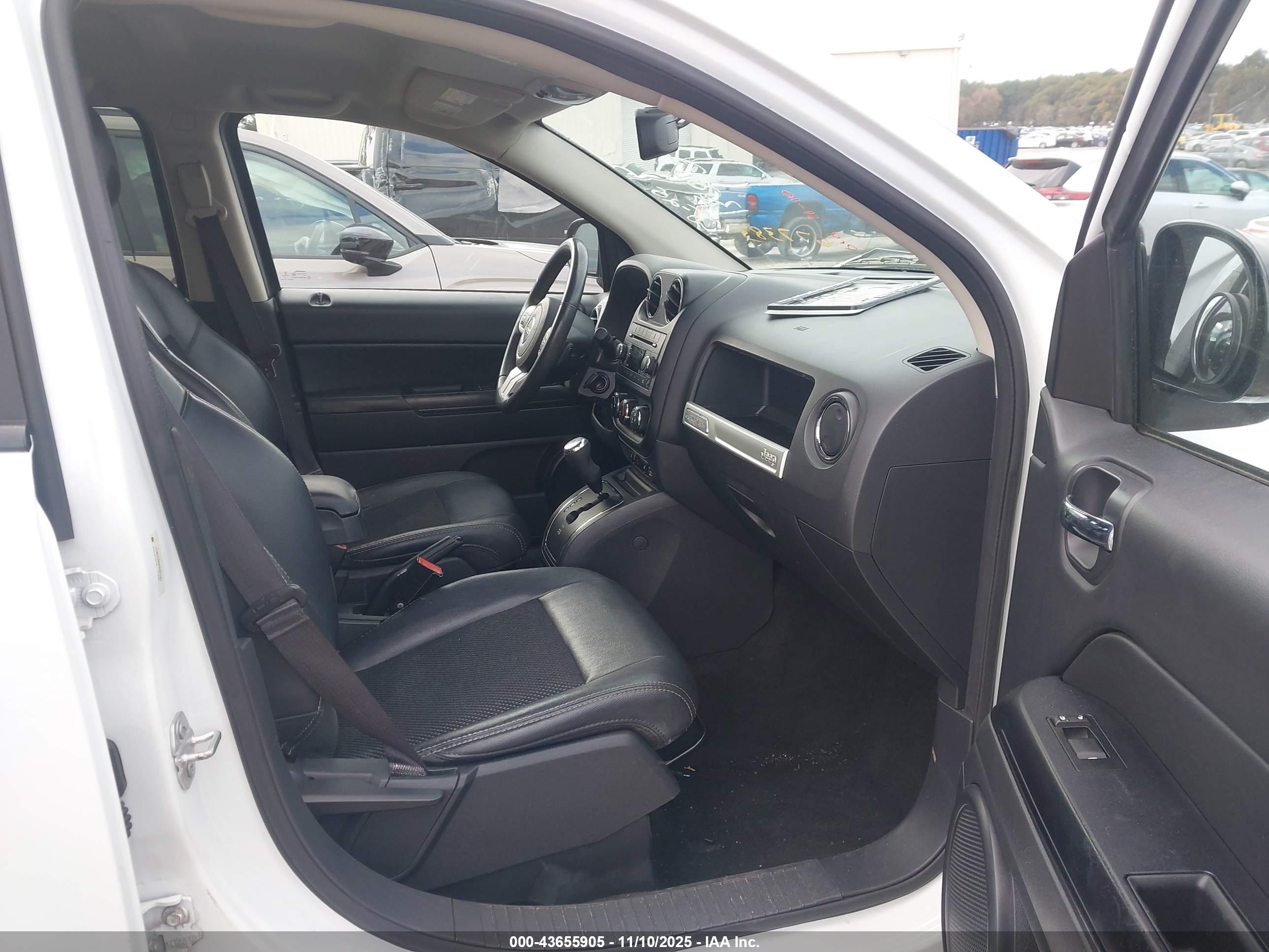 JEEP COMPASS image 5
