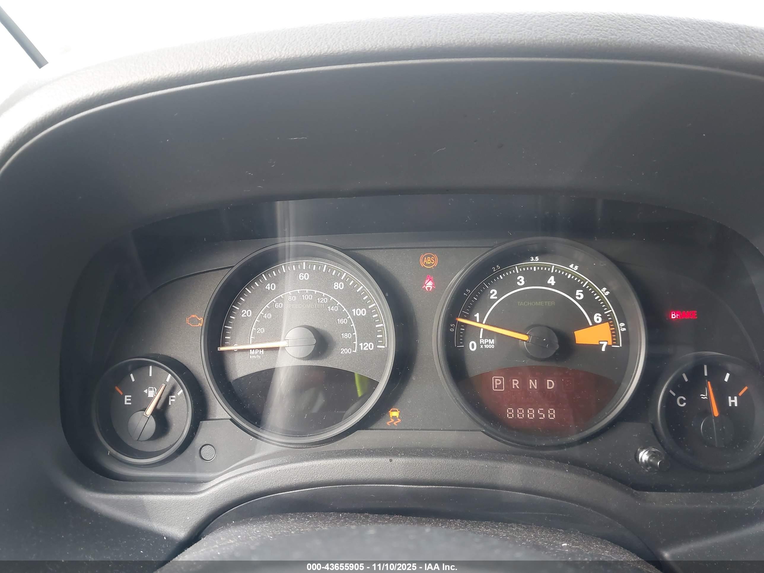 JEEP COMPASS image 7