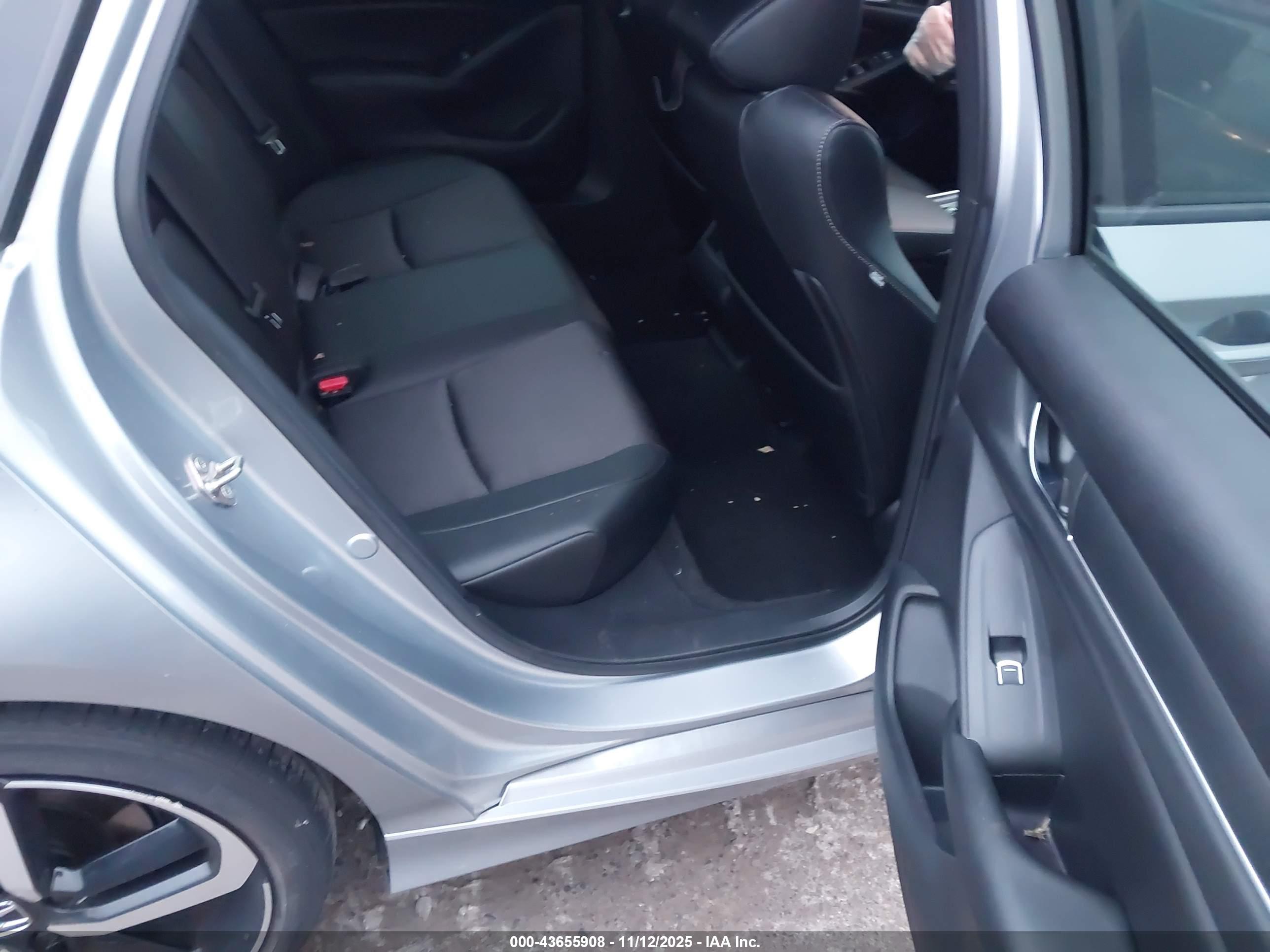 HONDA ACCORD image 8