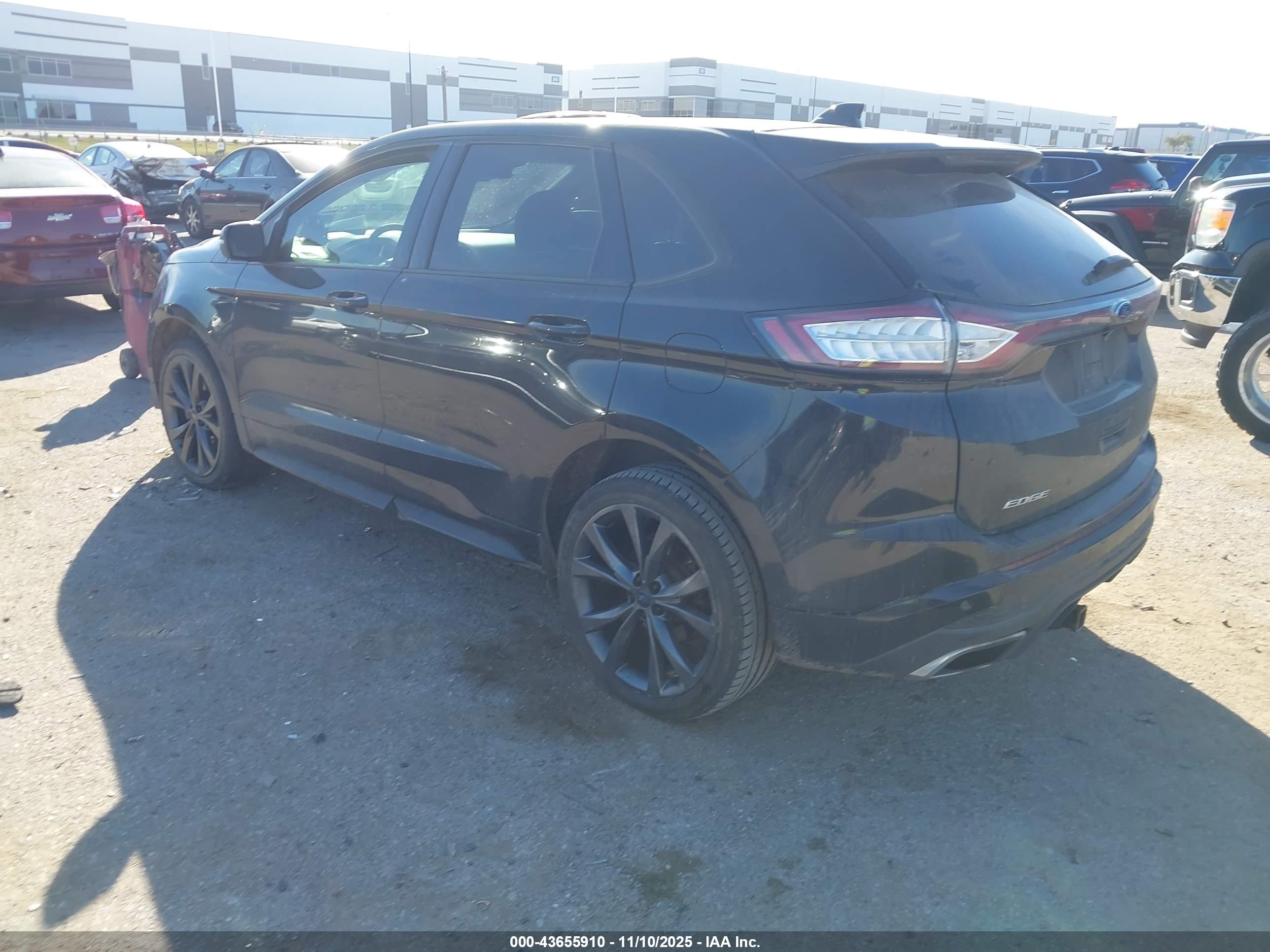 FORD EDGE image 3