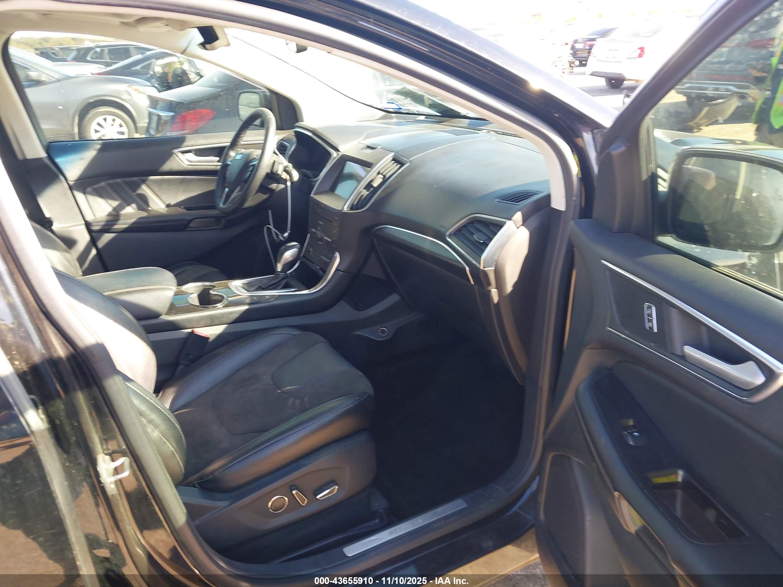 FORD EDGE image 5