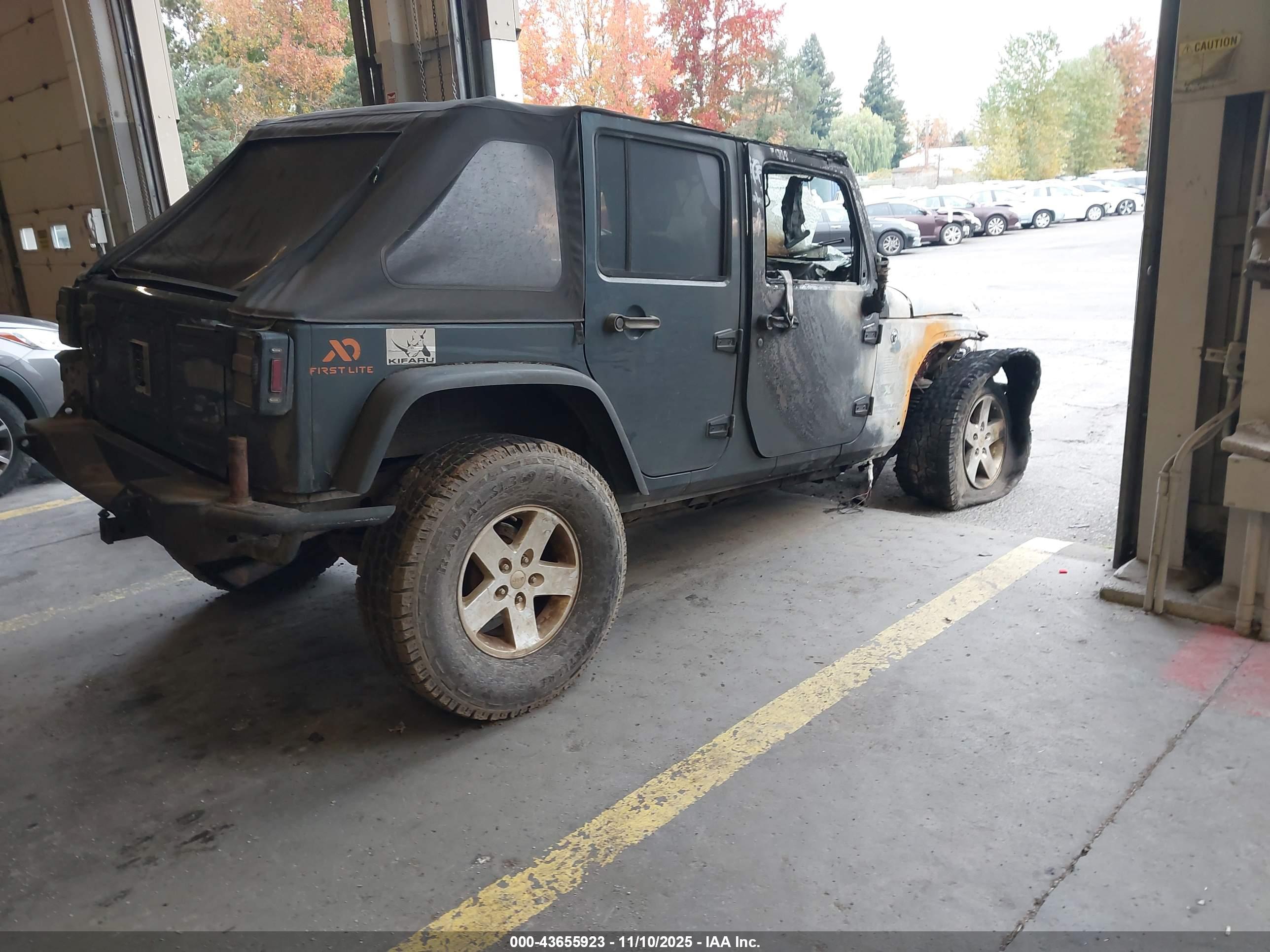 JEEP WRANGLER image 4