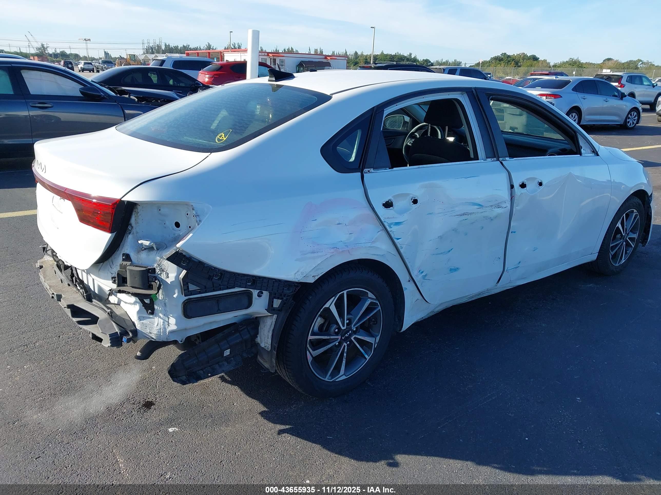 KIA FORTE image 6