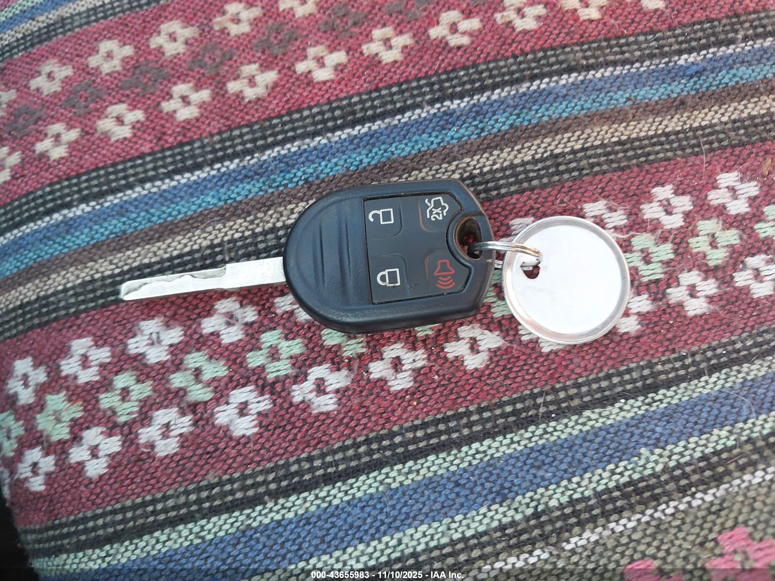 FORD FIESTA image 11