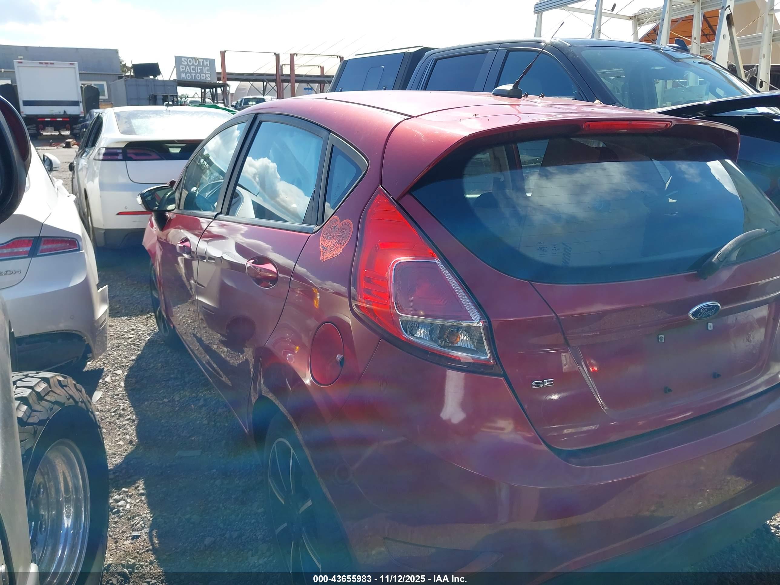FORD FIESTA image 3