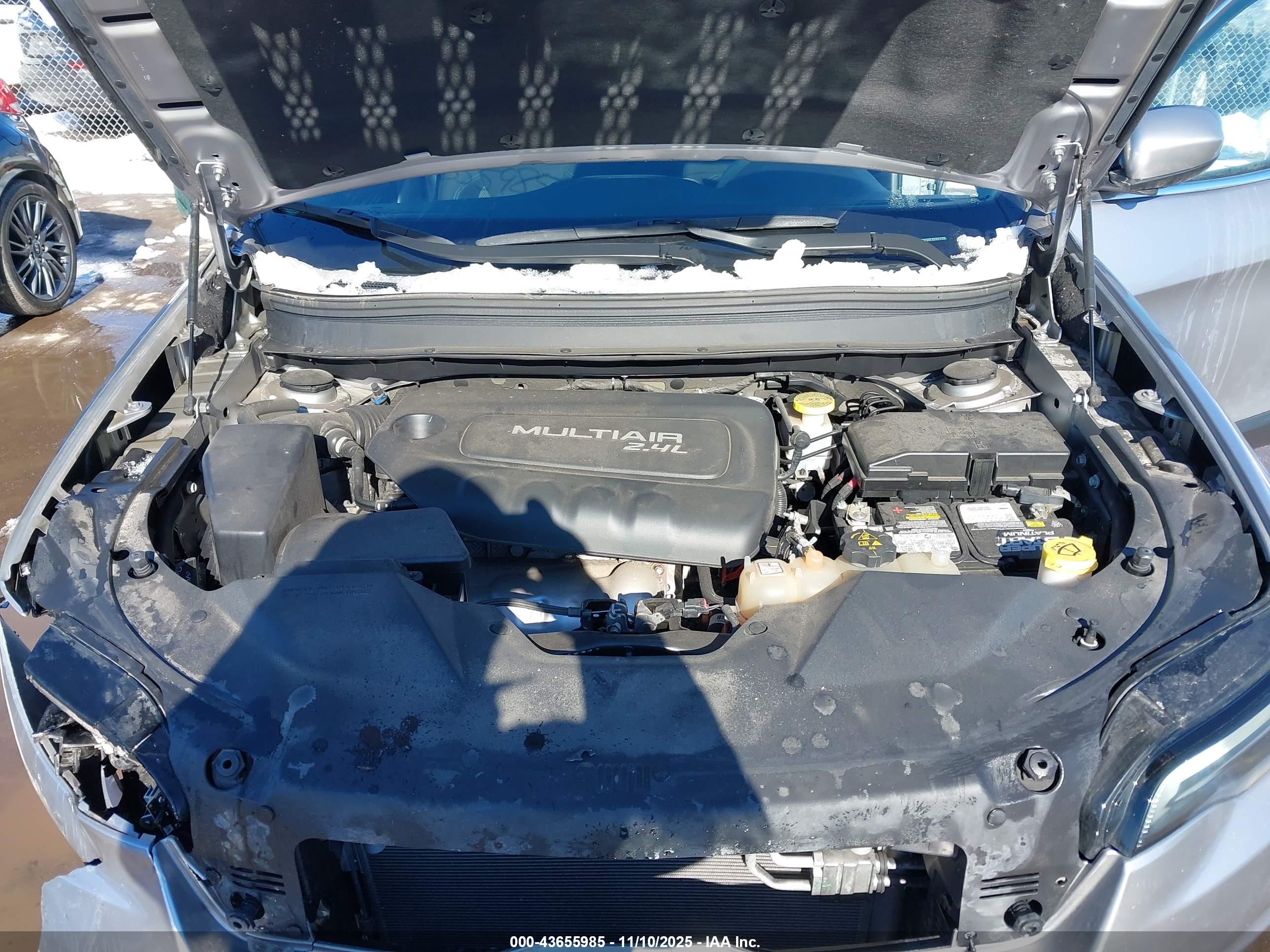 JEEP CHEROKEE image 10