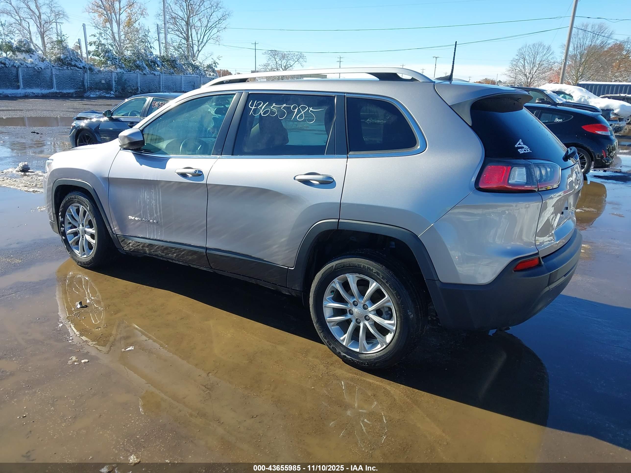 JEEP CHEROKEE image 3