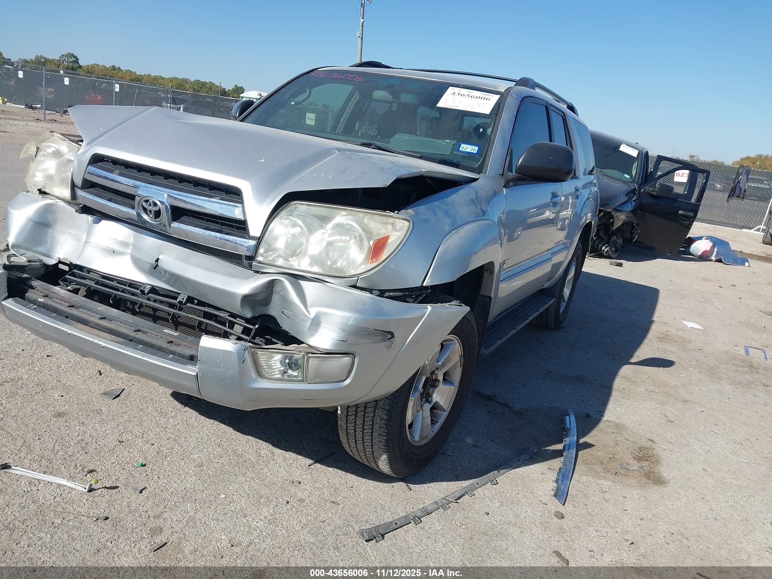 TOYOTA 4RUNNER image 2