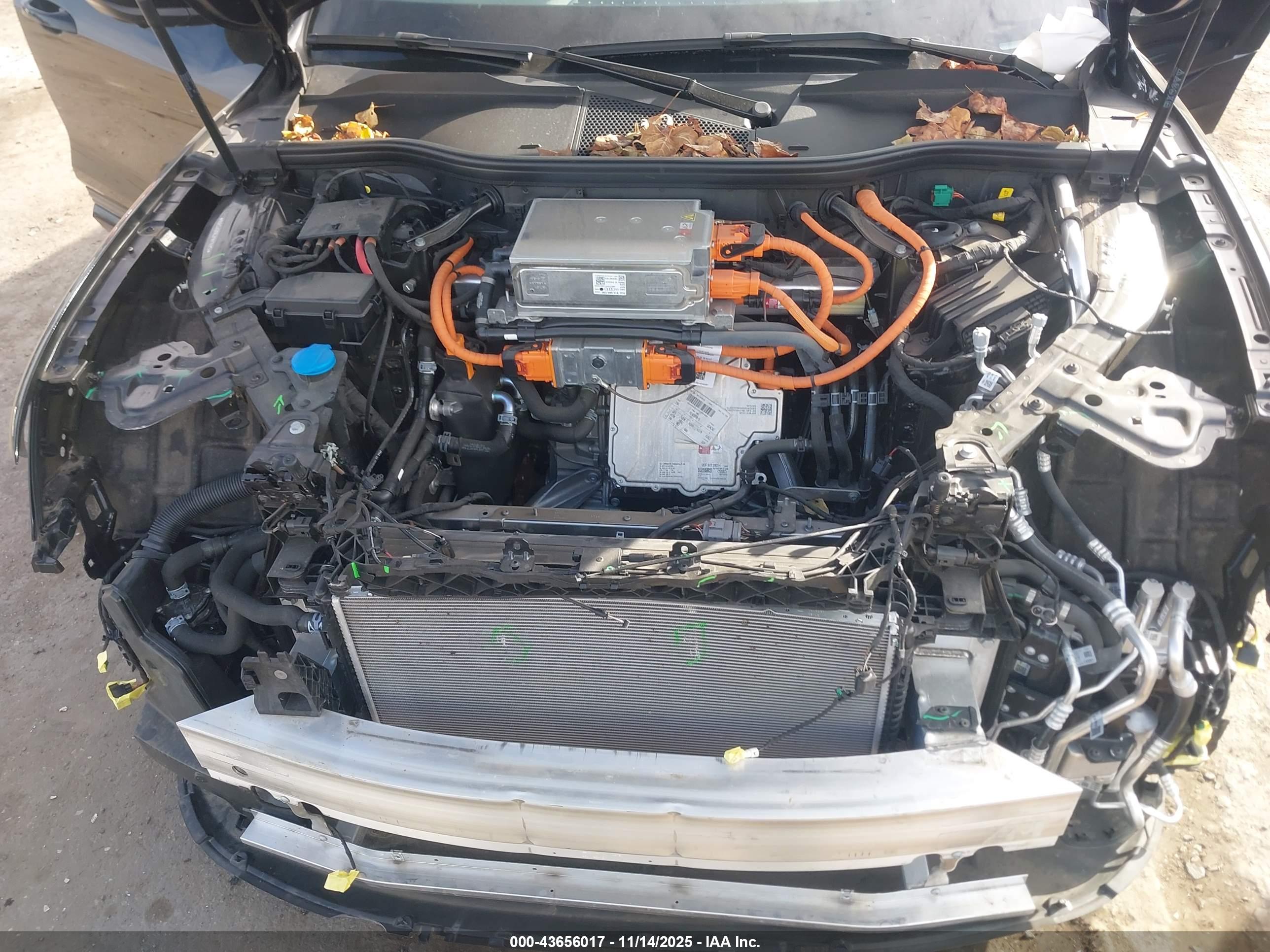 AUDI E-TRON image 10