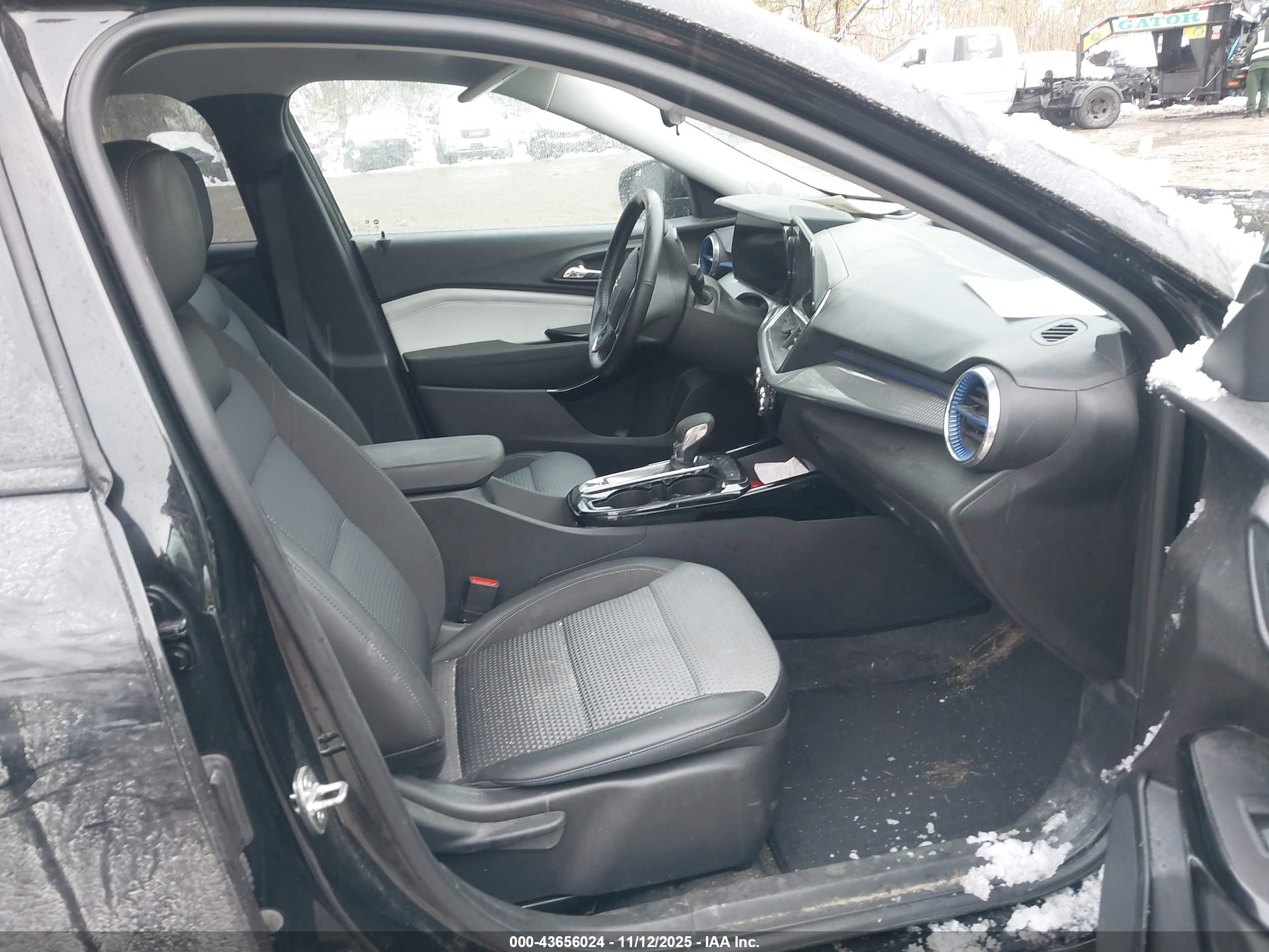 CHEVROLET TRAX image 5