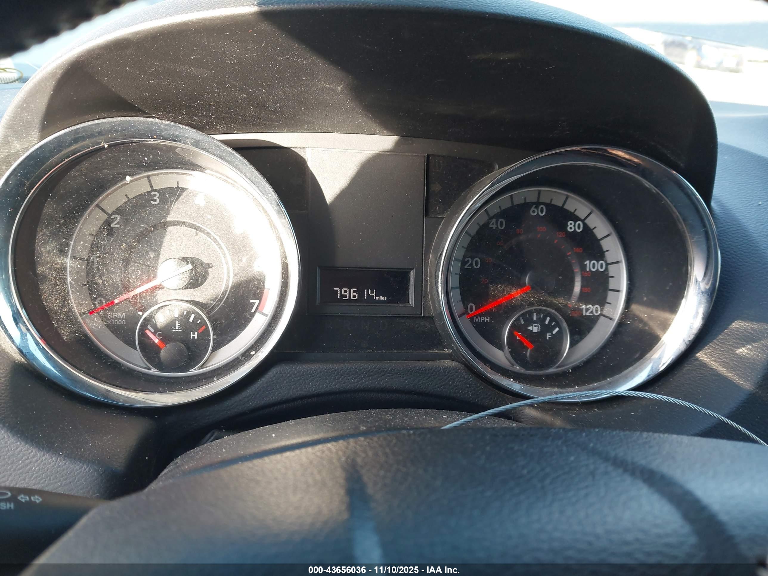 DODGE GRAND image 7