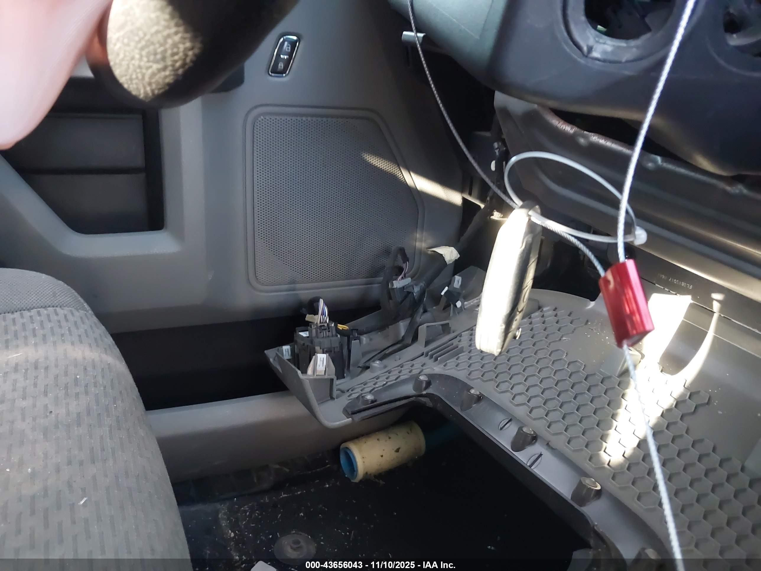FORD F-150 image 11