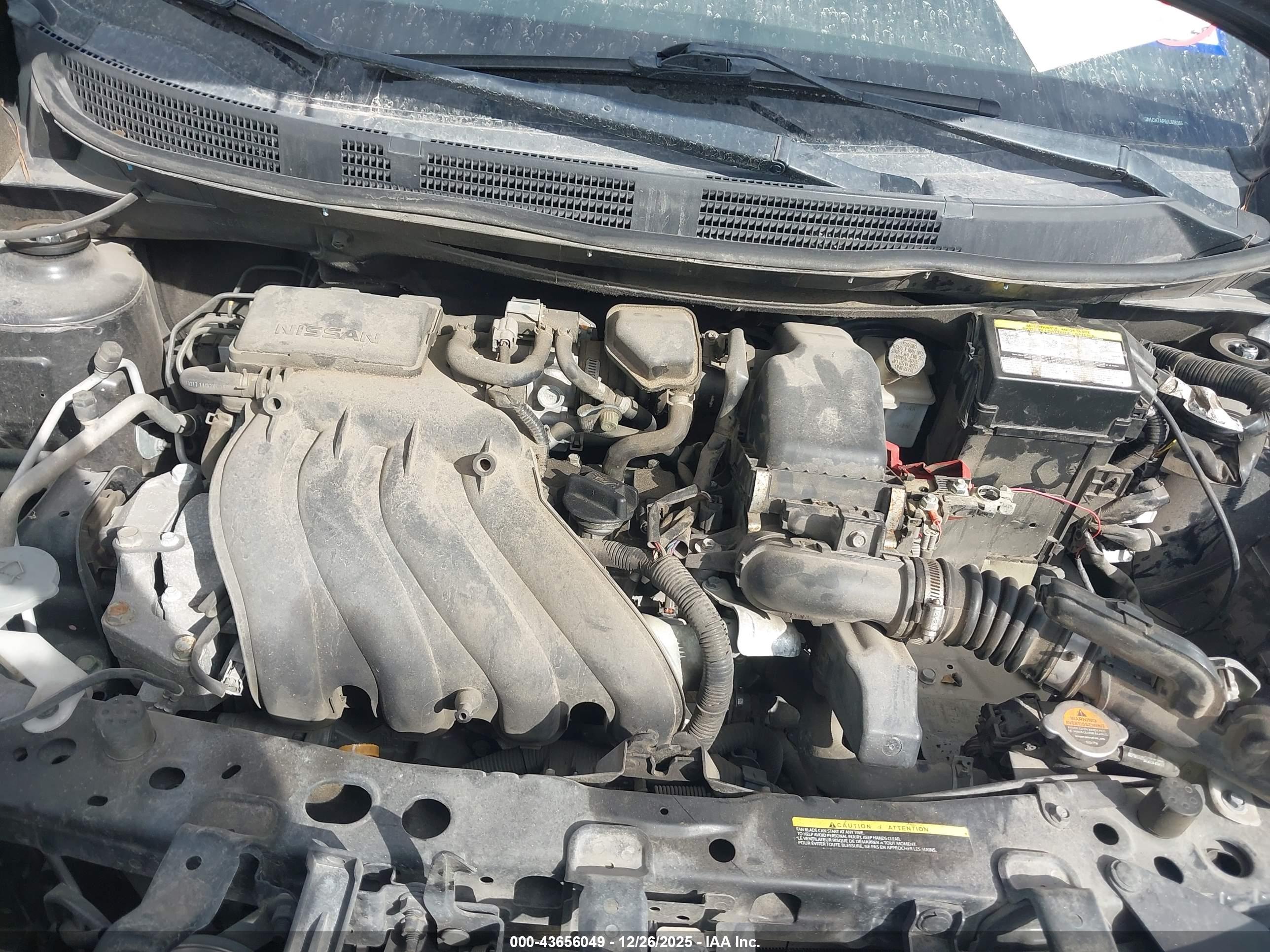 NISSAN VERSA image 10