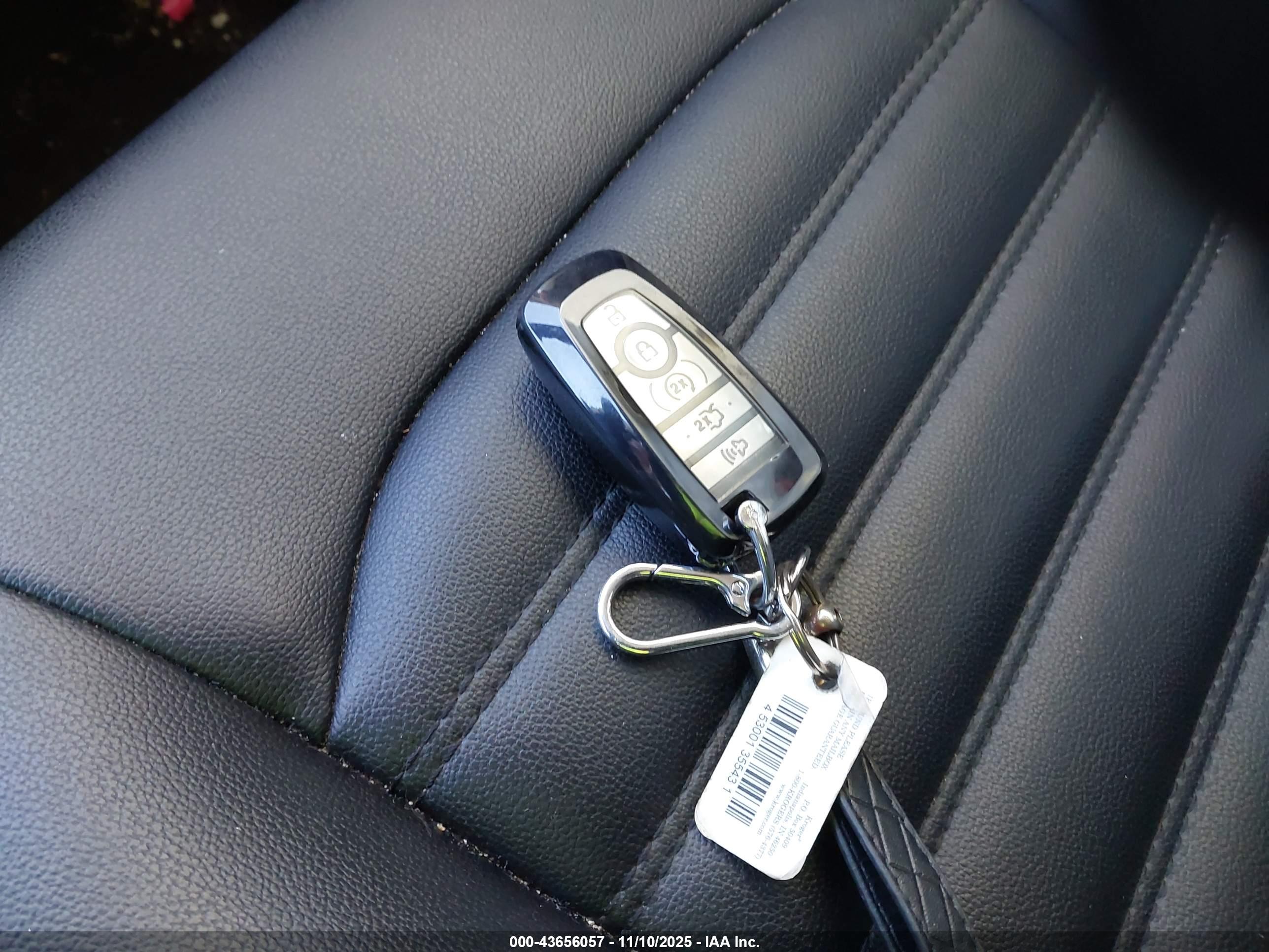 FORD FUSION image 11