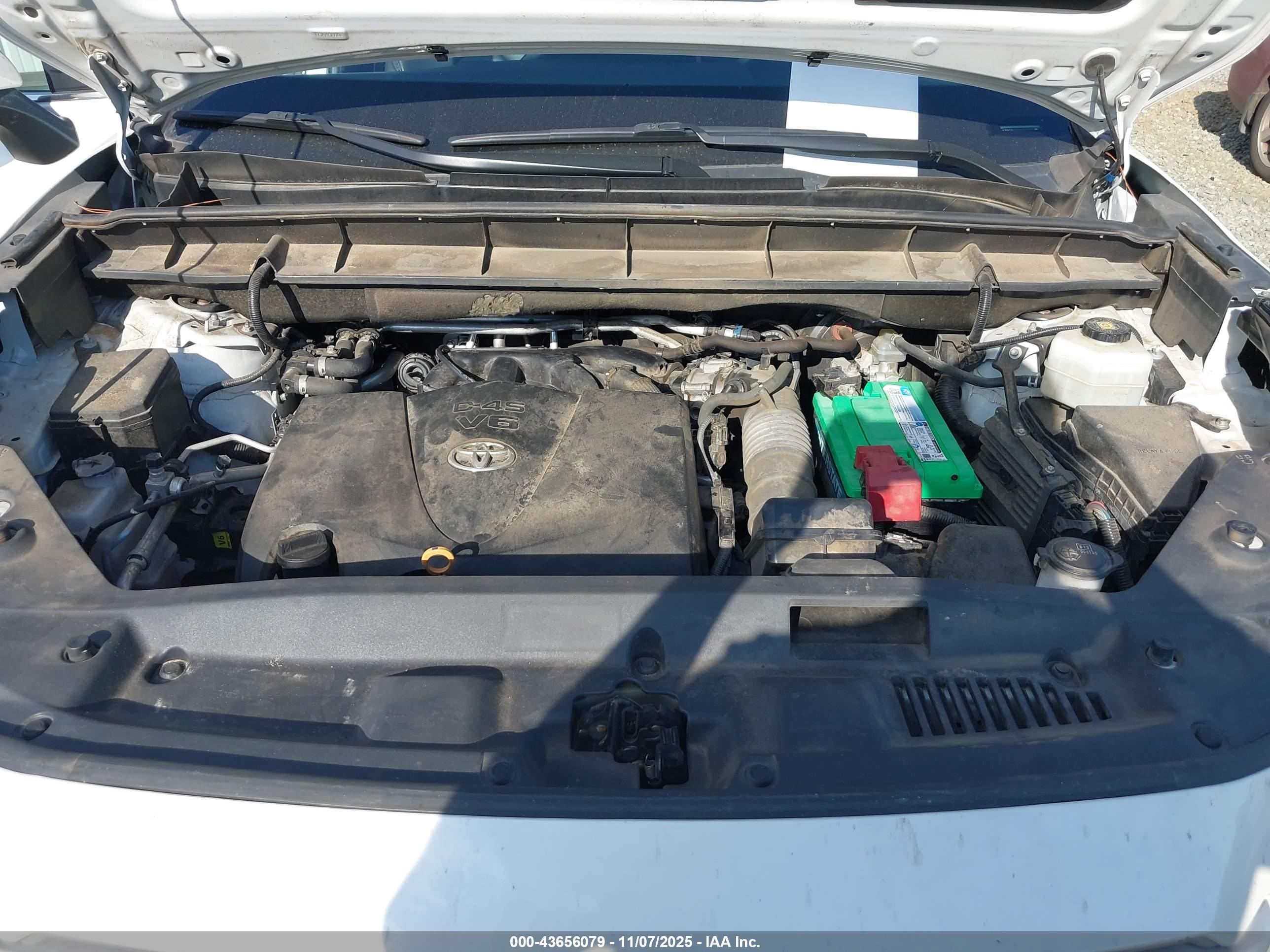 TOYOTA HIGHLANDER image 10