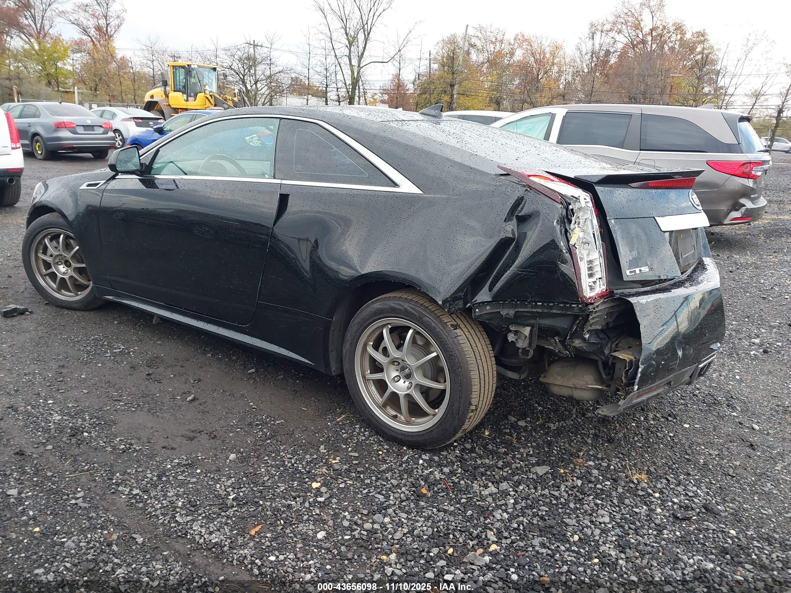 CADILLAC CTS image 3