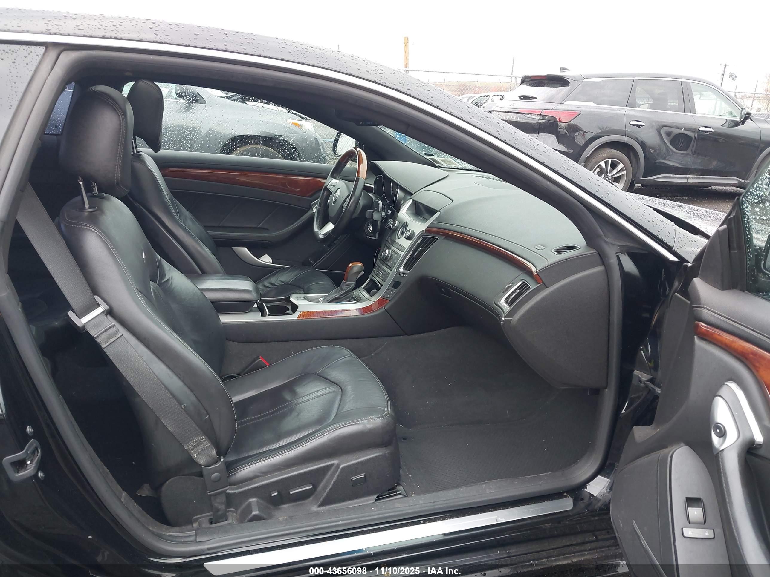 CADILLAC CTS image 5