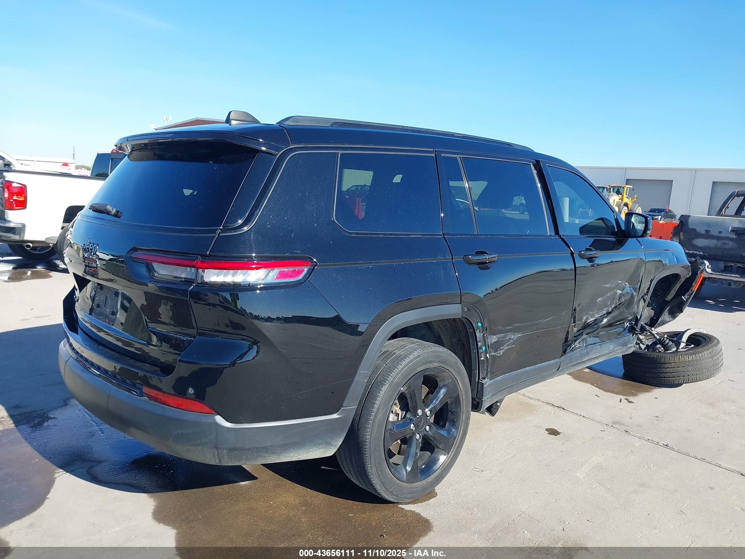 JEEP GRAND image 4
