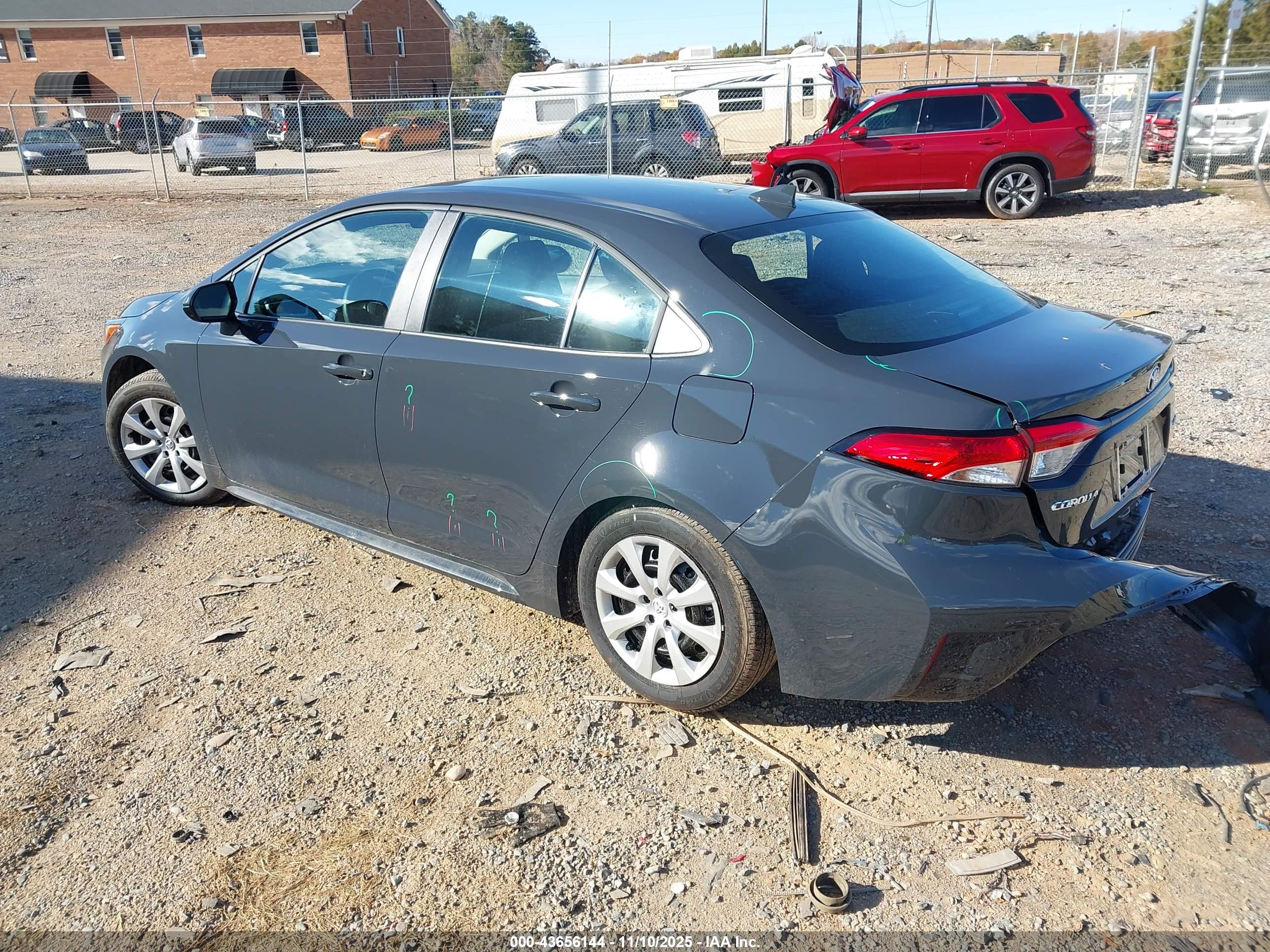 TOYOTA COROLLA image 3