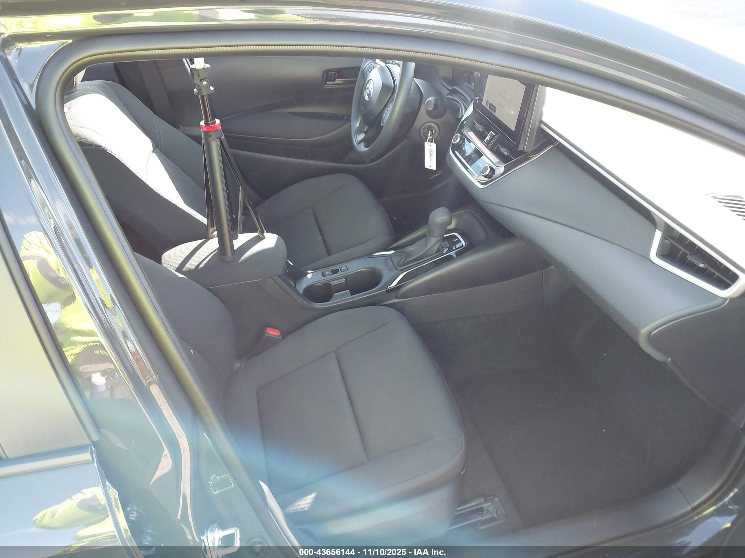 TOYOTA COROLLA image 5