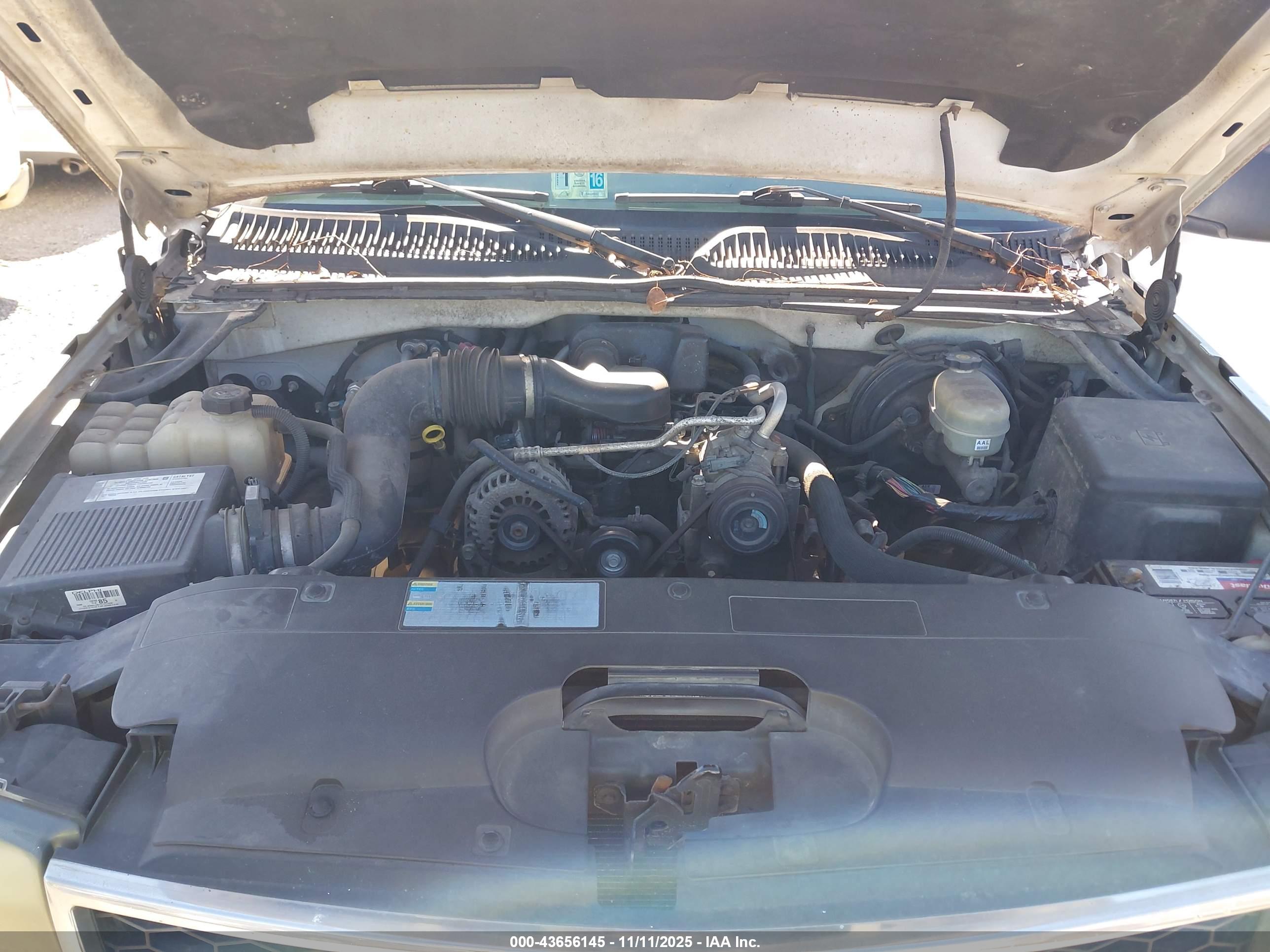CHEVROLET SILVERADO image 10