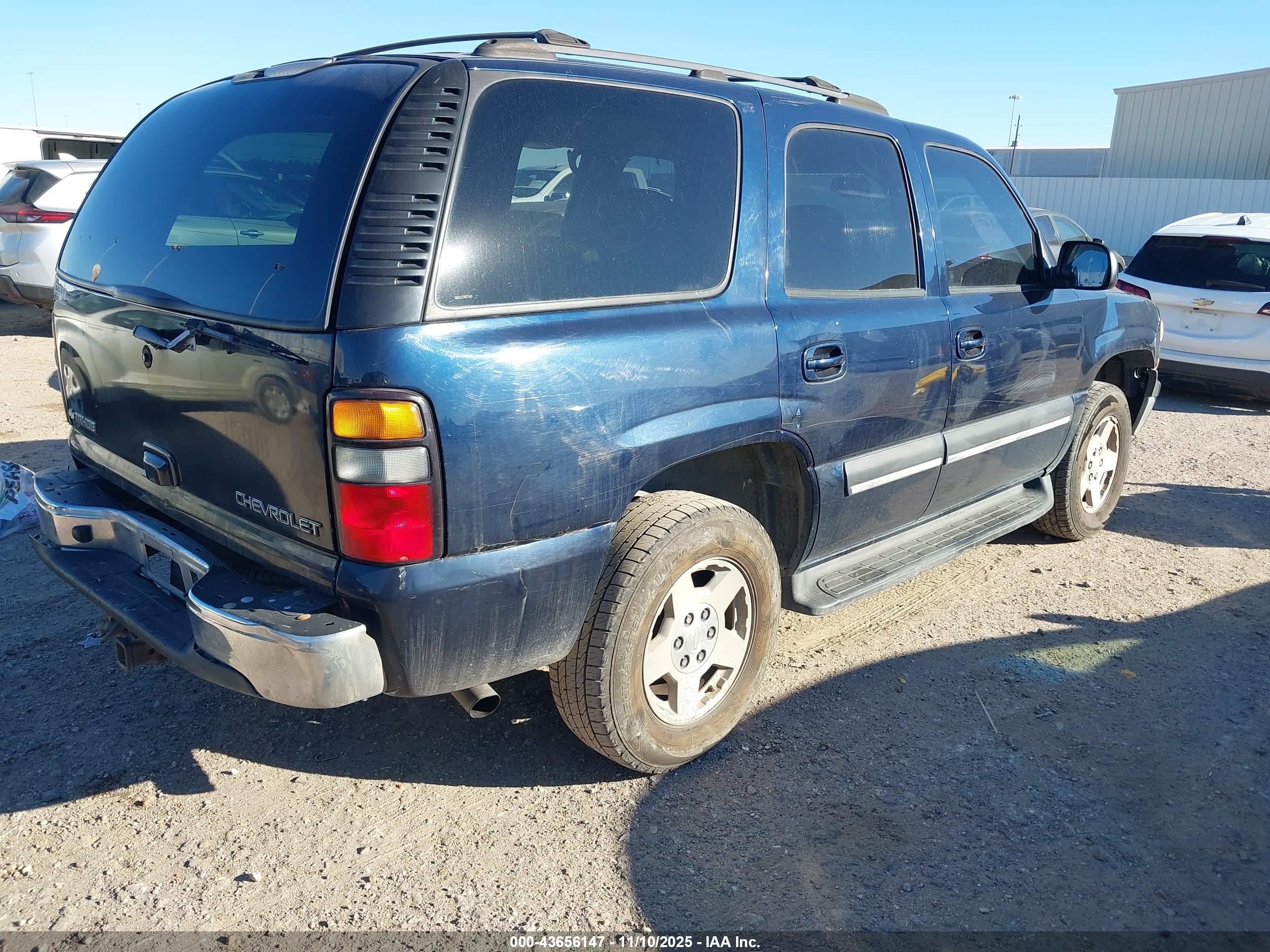CHEVROLET TAHOE image 4