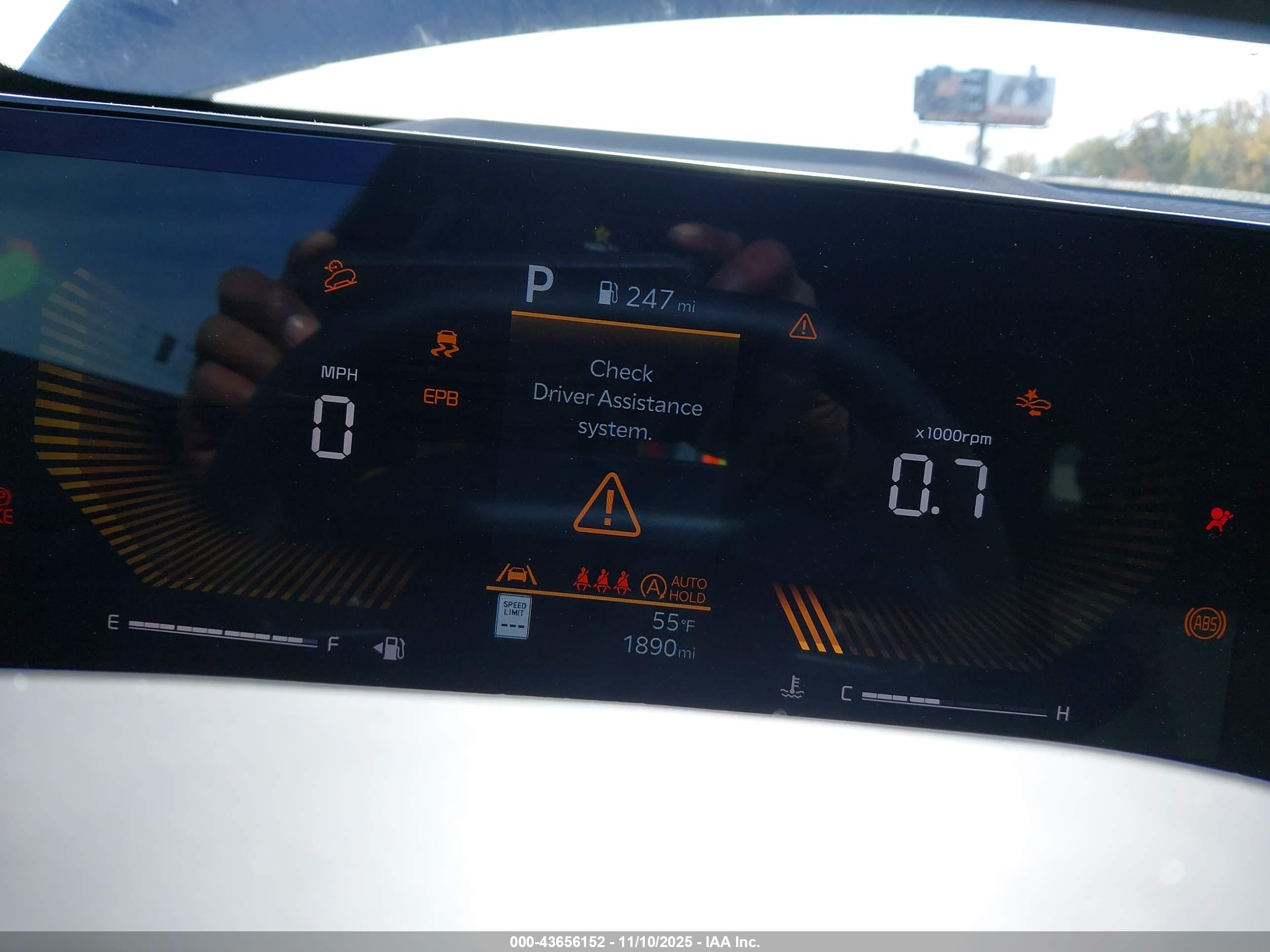 KIA SPORTAGE image 7