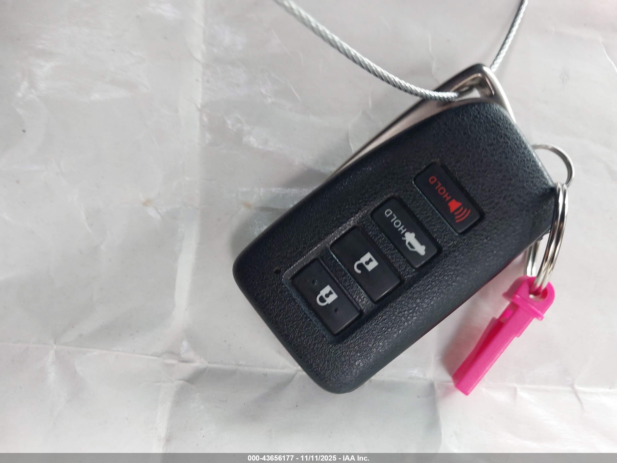 LEXUS ES image 11