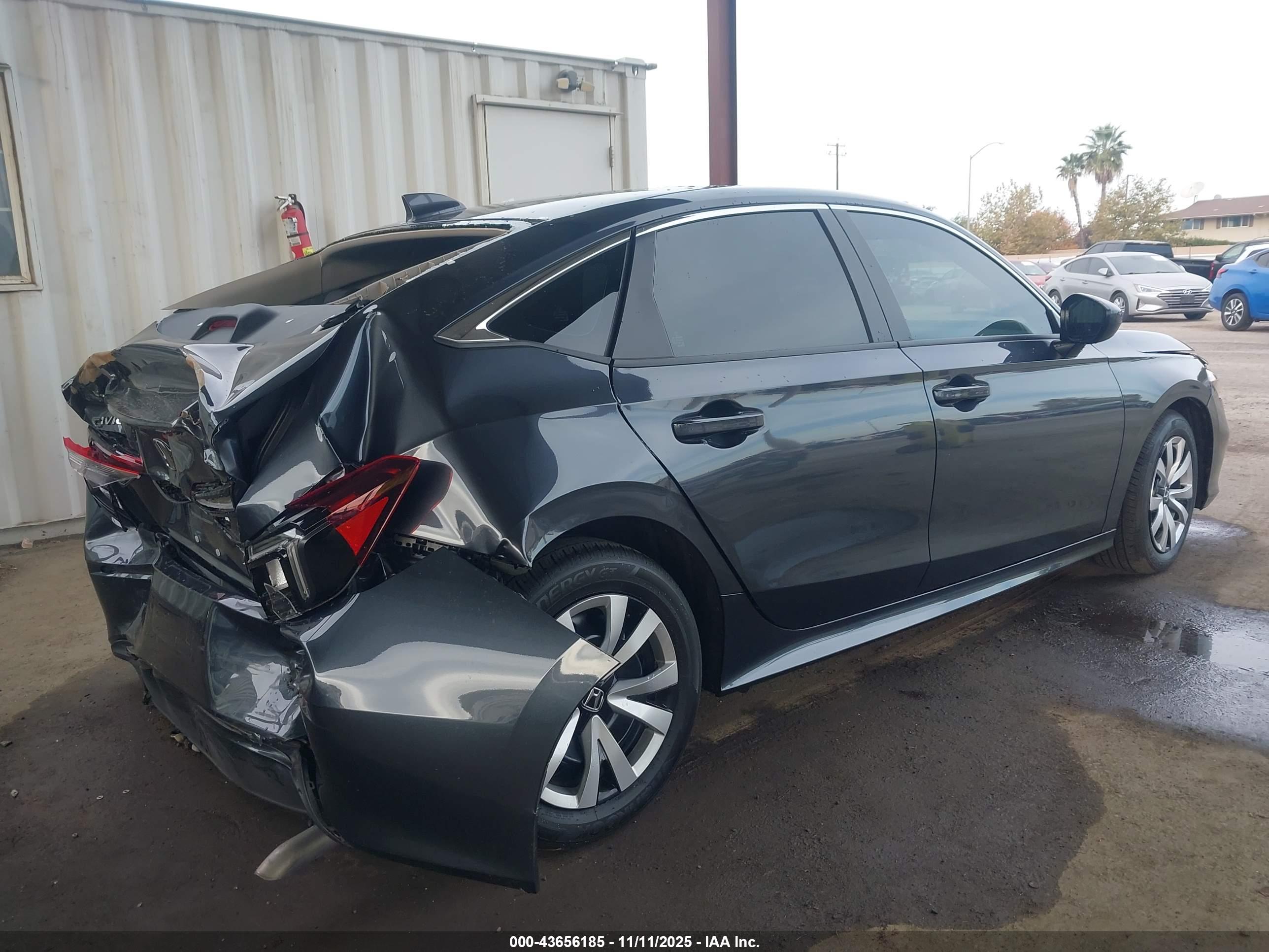HONDA CIVIC image 4