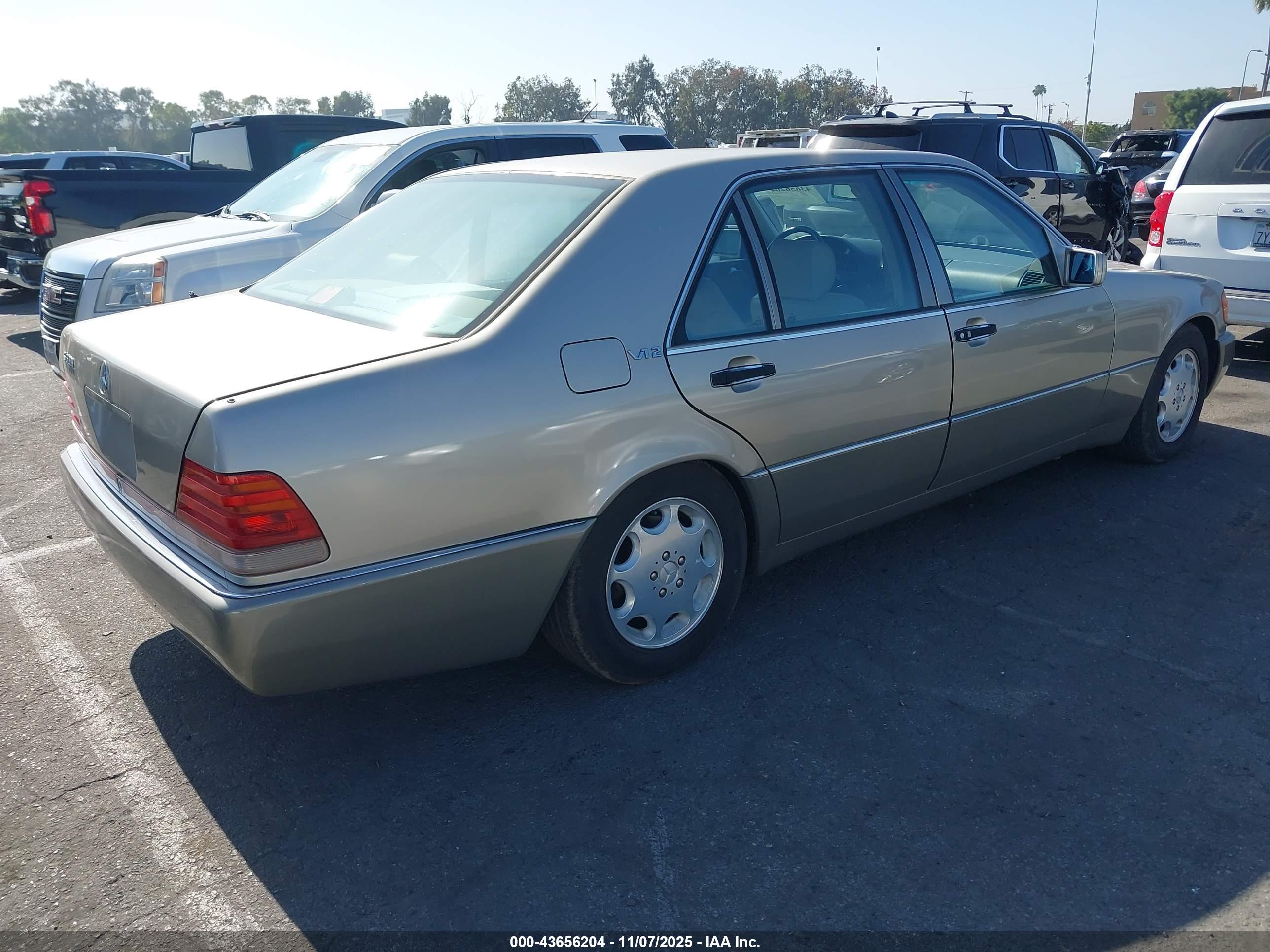 MERCEDES-BENZ S image 4