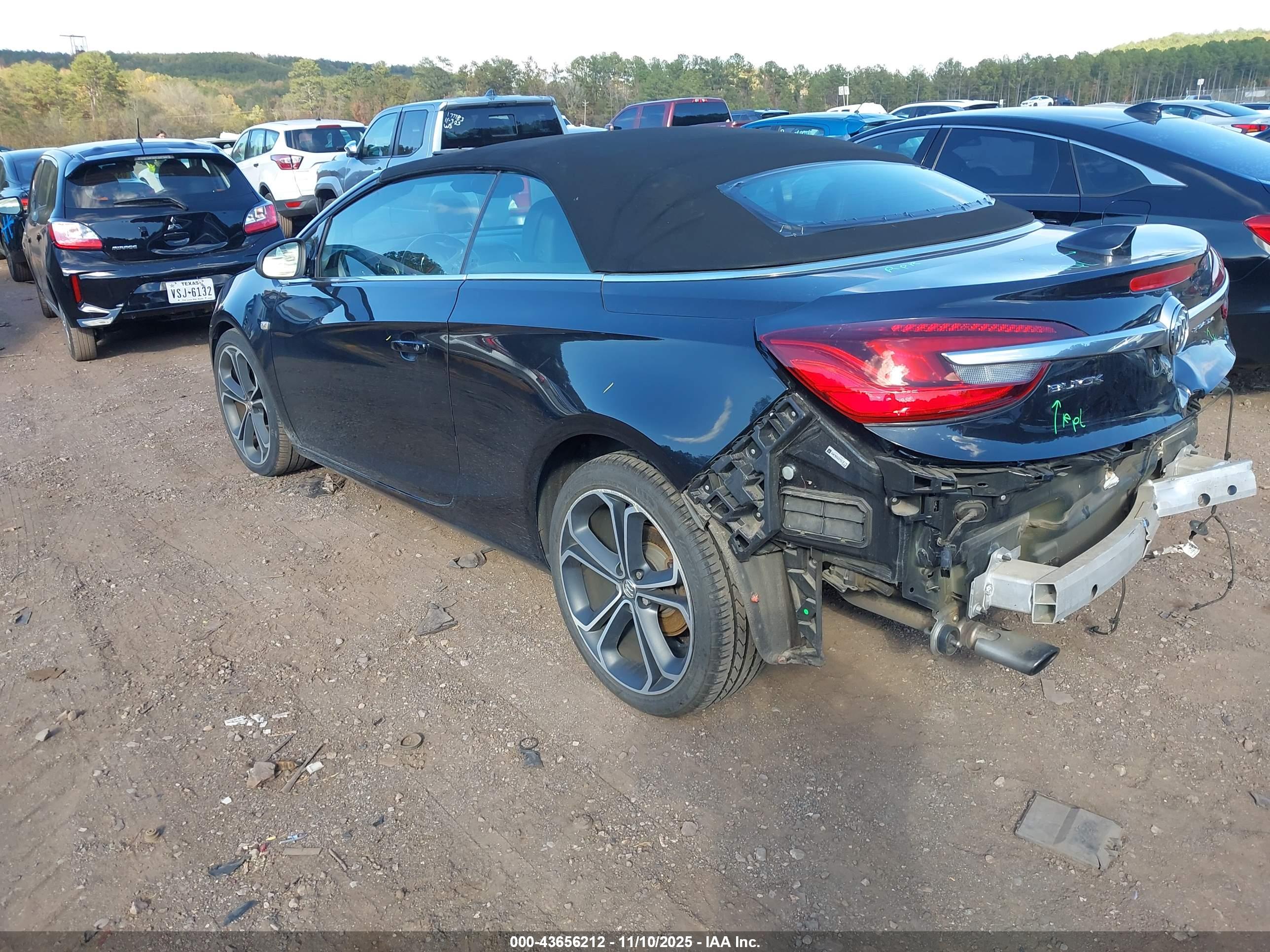 BUICK CASCADA image 3