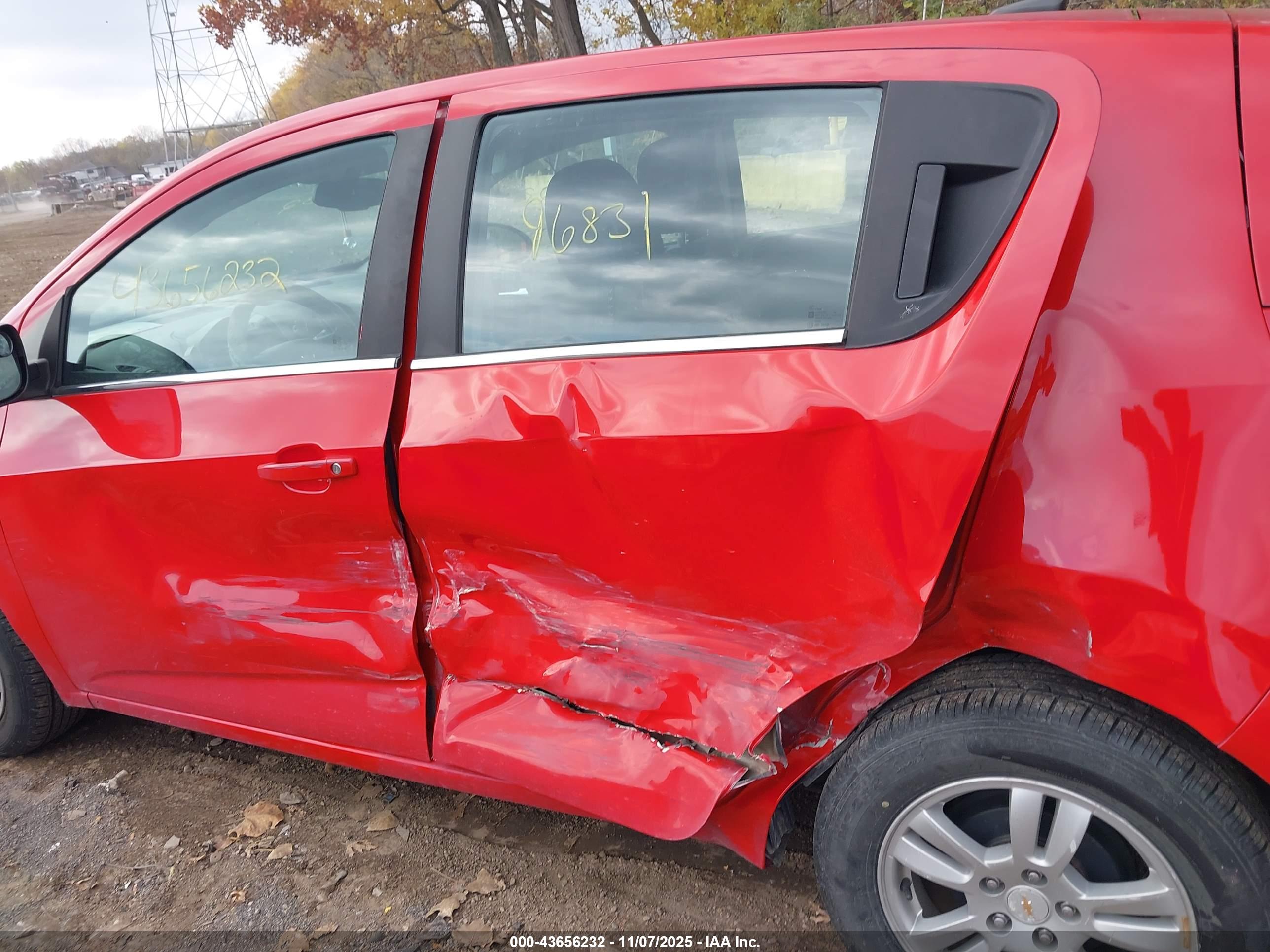 CHEVROLET SONIC image 6