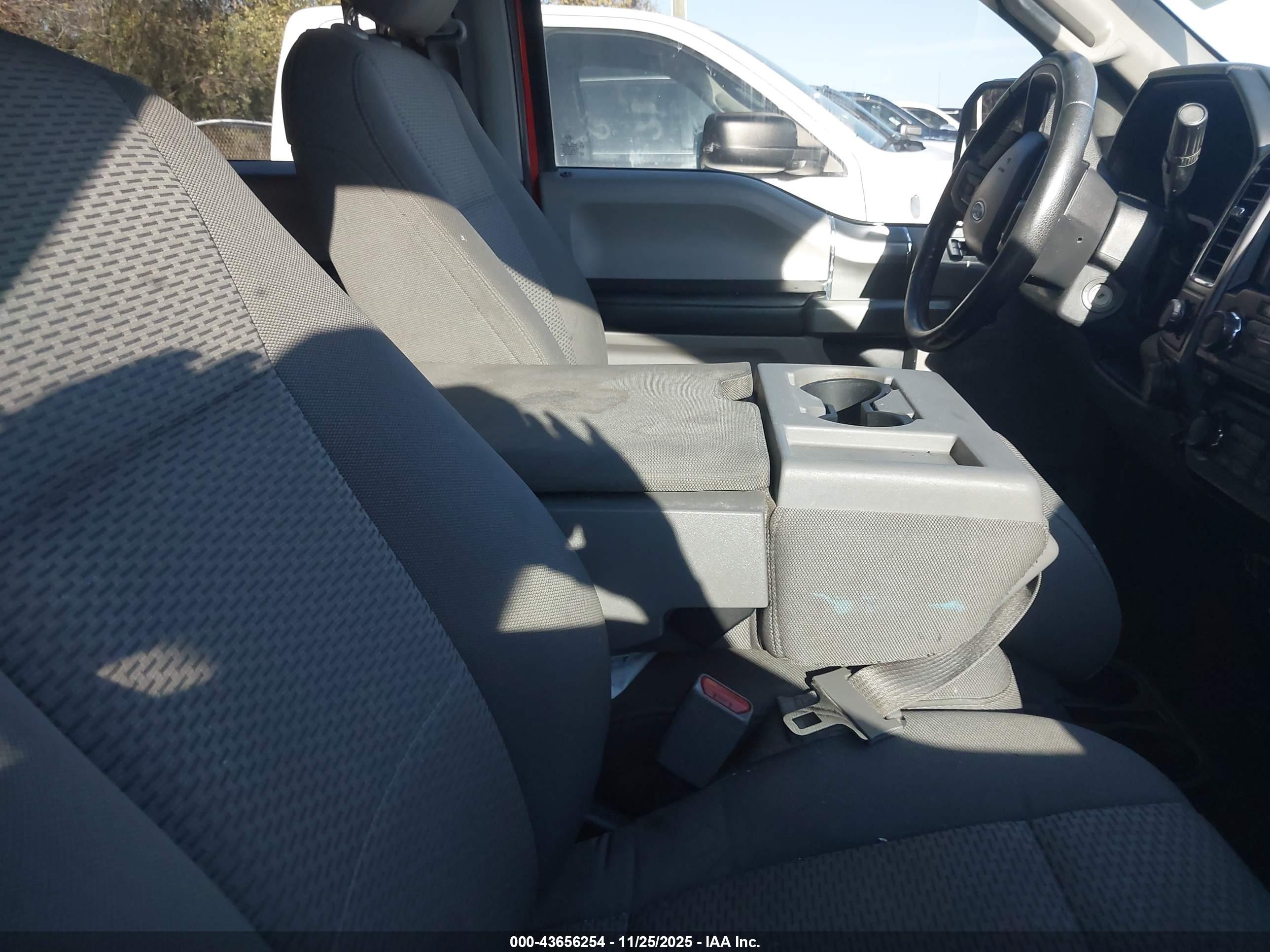 FORD F-150 image 5