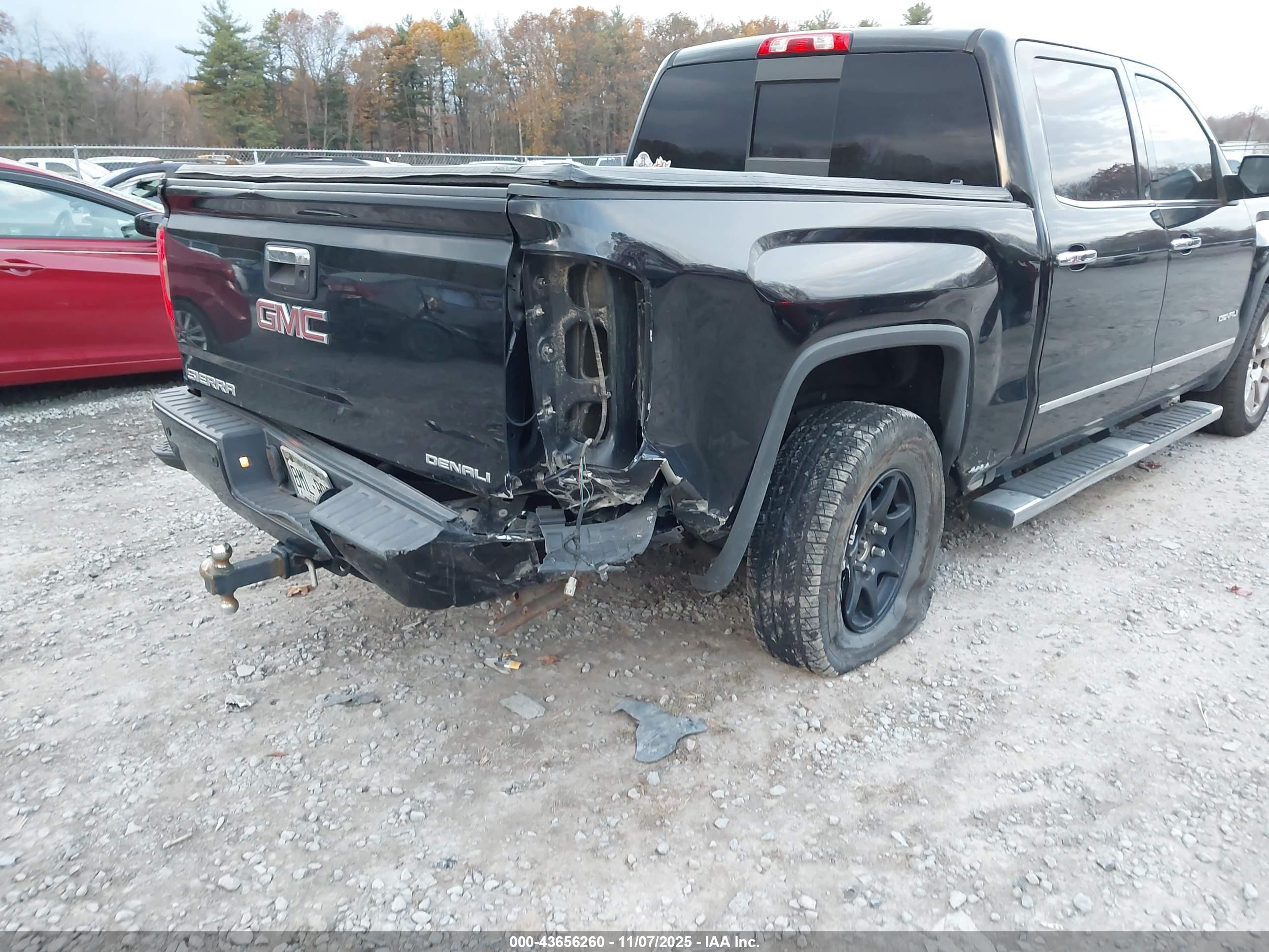 GMC SIERRA image 6