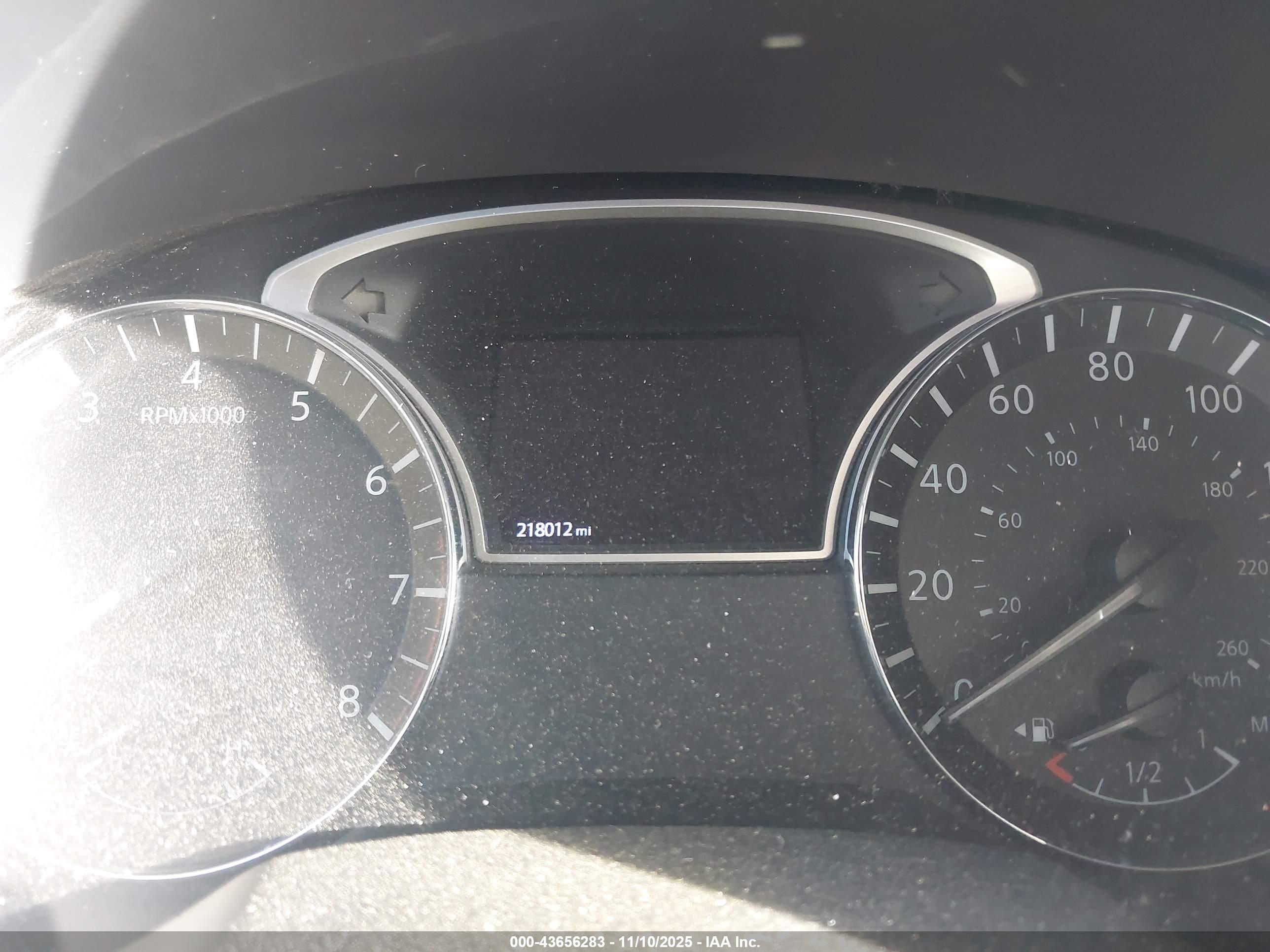 NISSAN PATHFINDER image 7