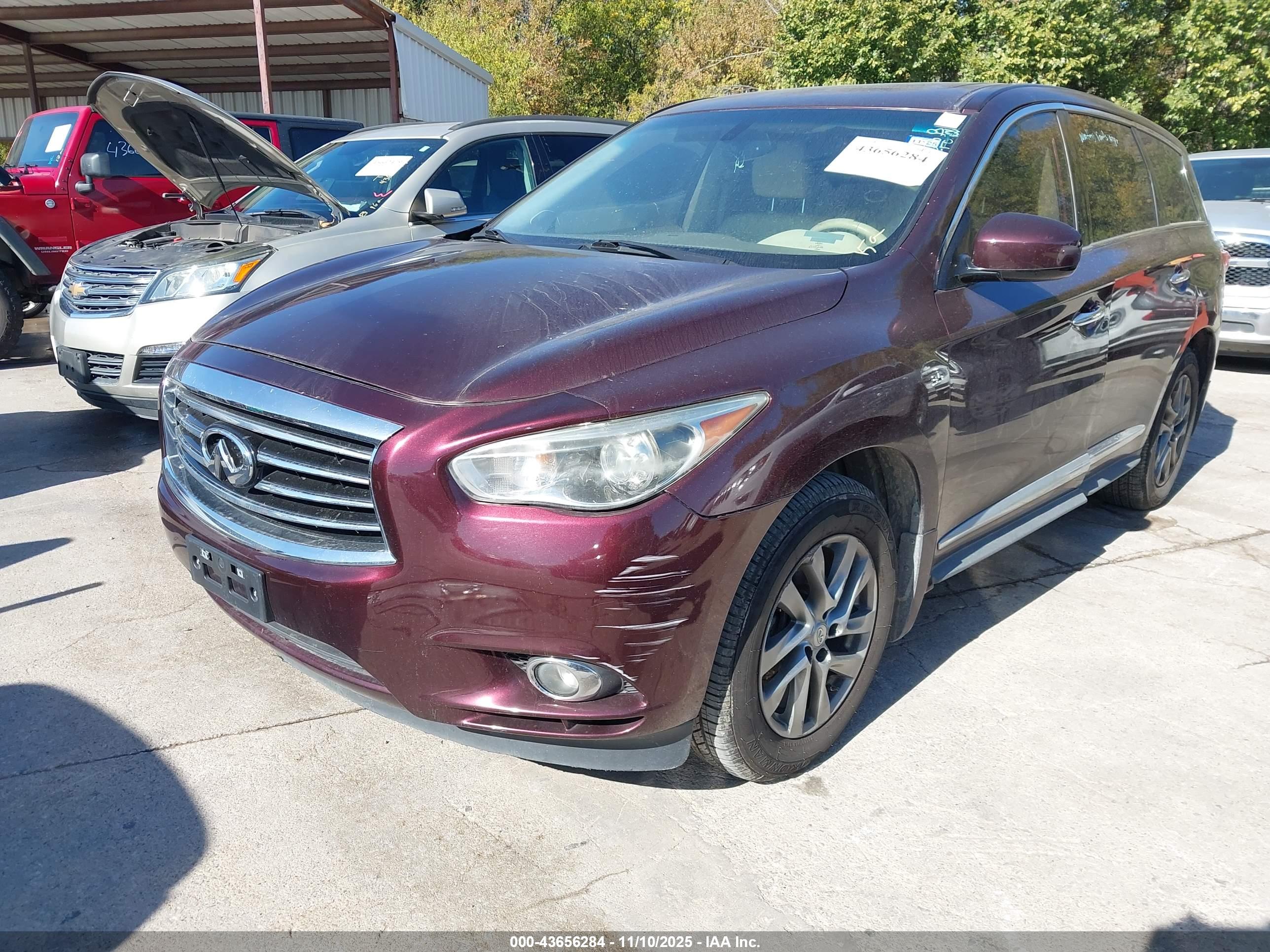 INFINITI QX60 image 2