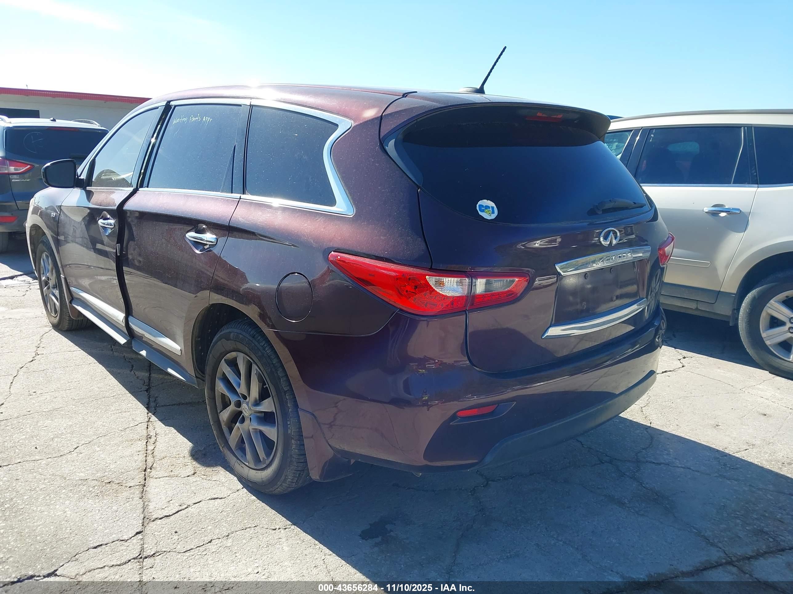INFINITI QX60 image 3