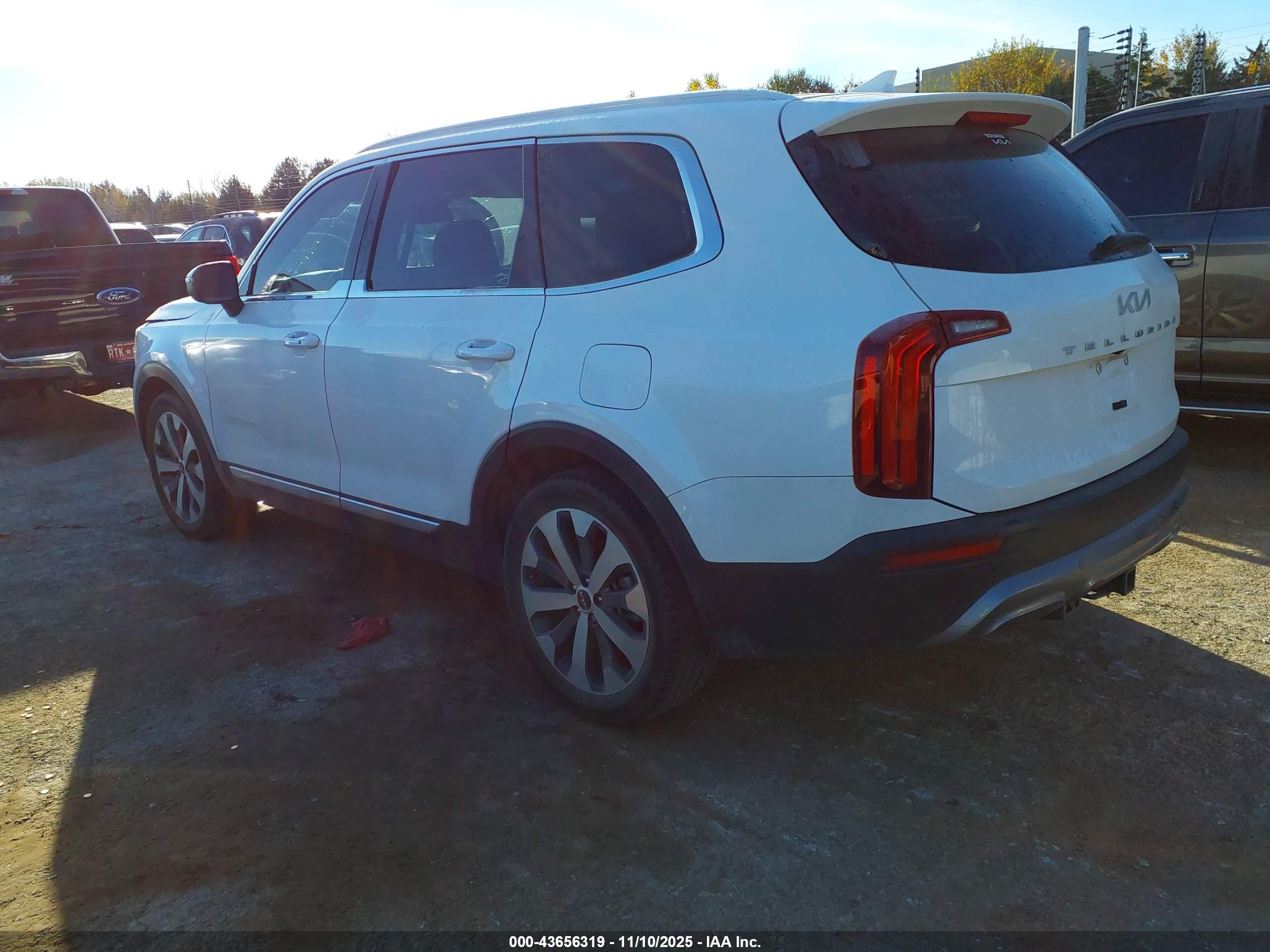 KIA TELLURIDE image 3