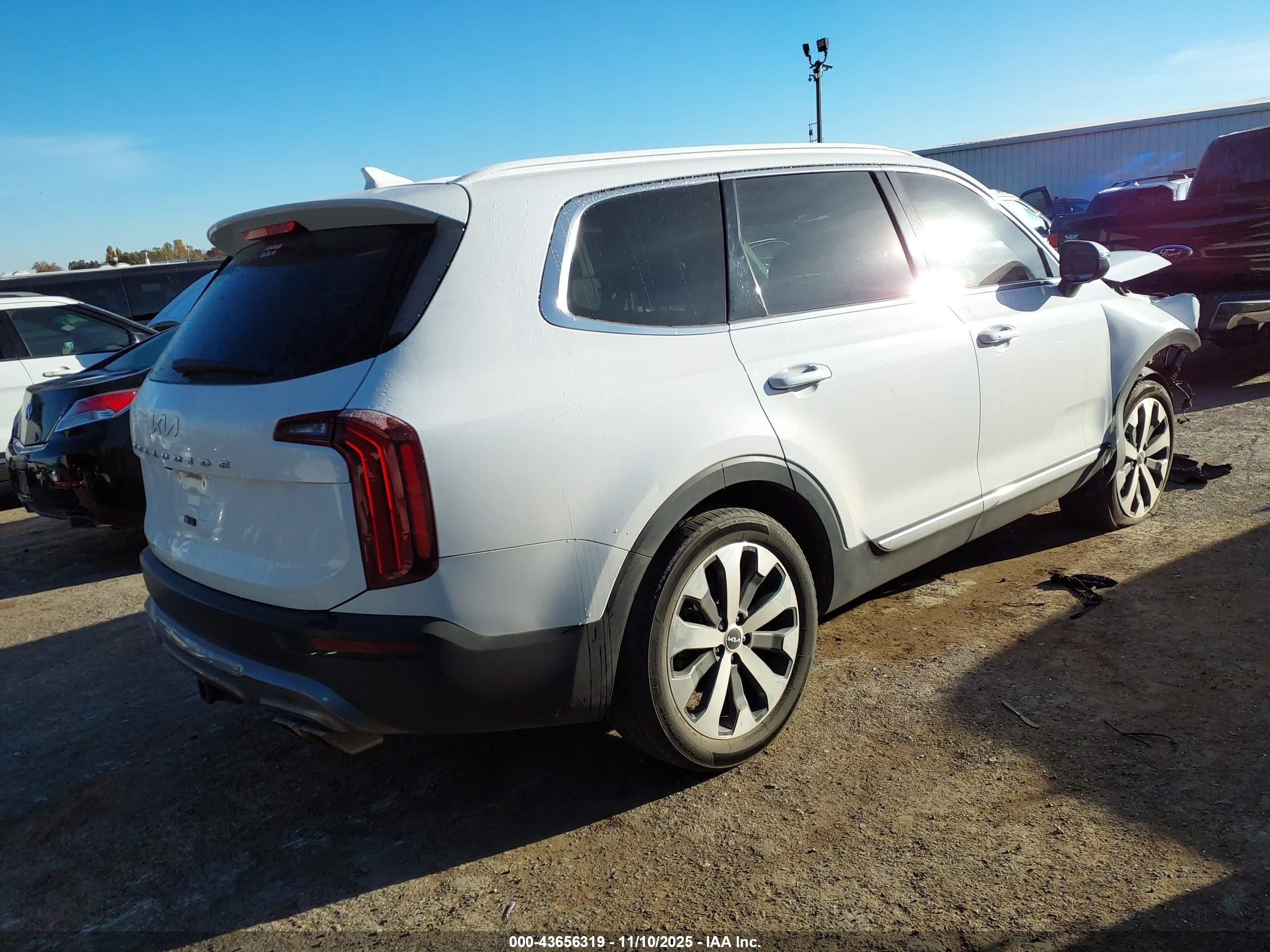 KIA TELLURIDE image 4