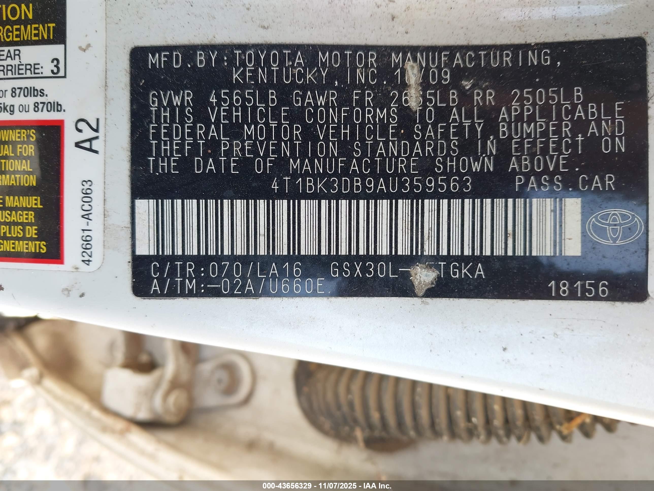 TOYOTA AVALON image 9