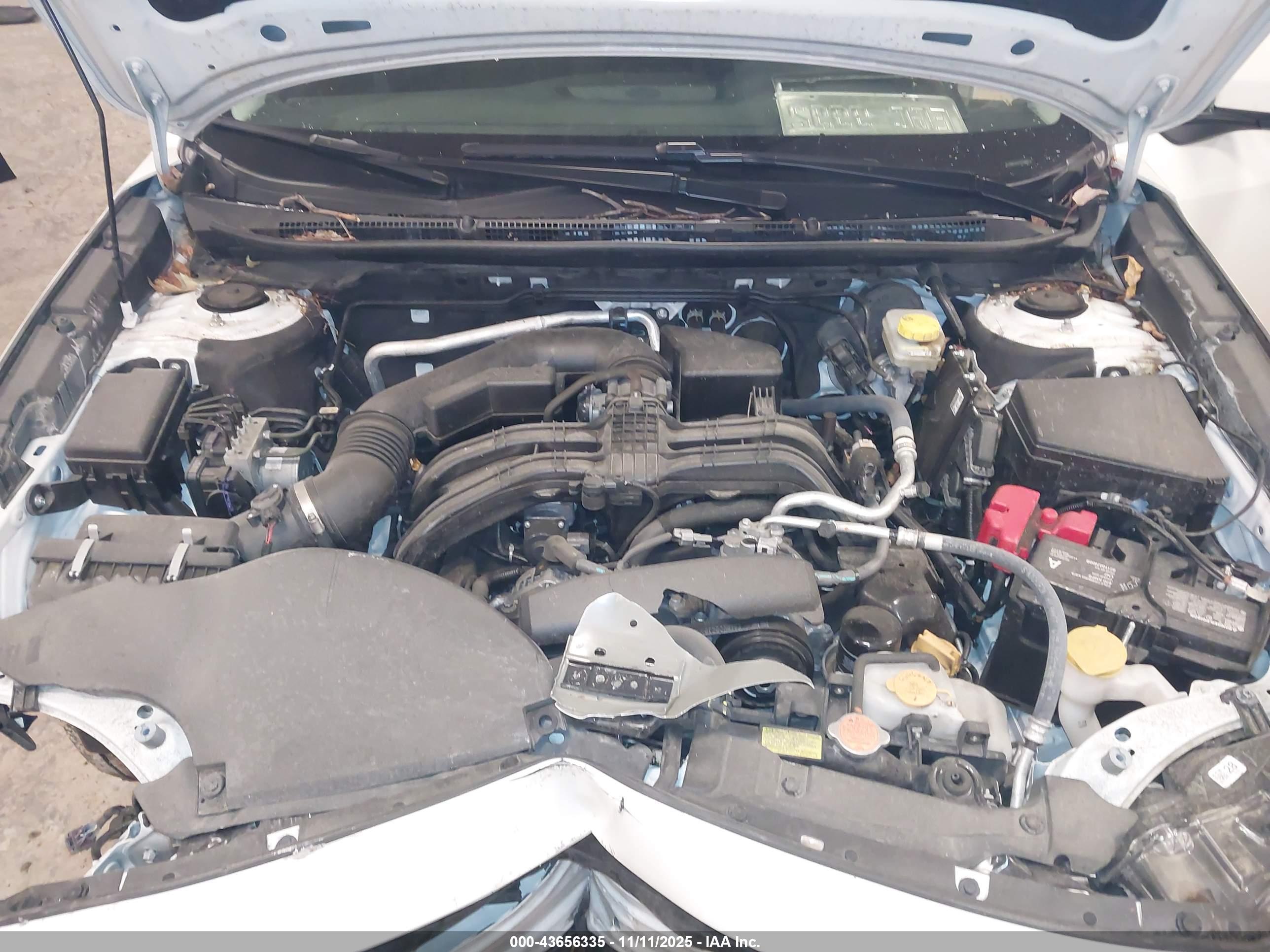 SUBARU LEGACY image 10