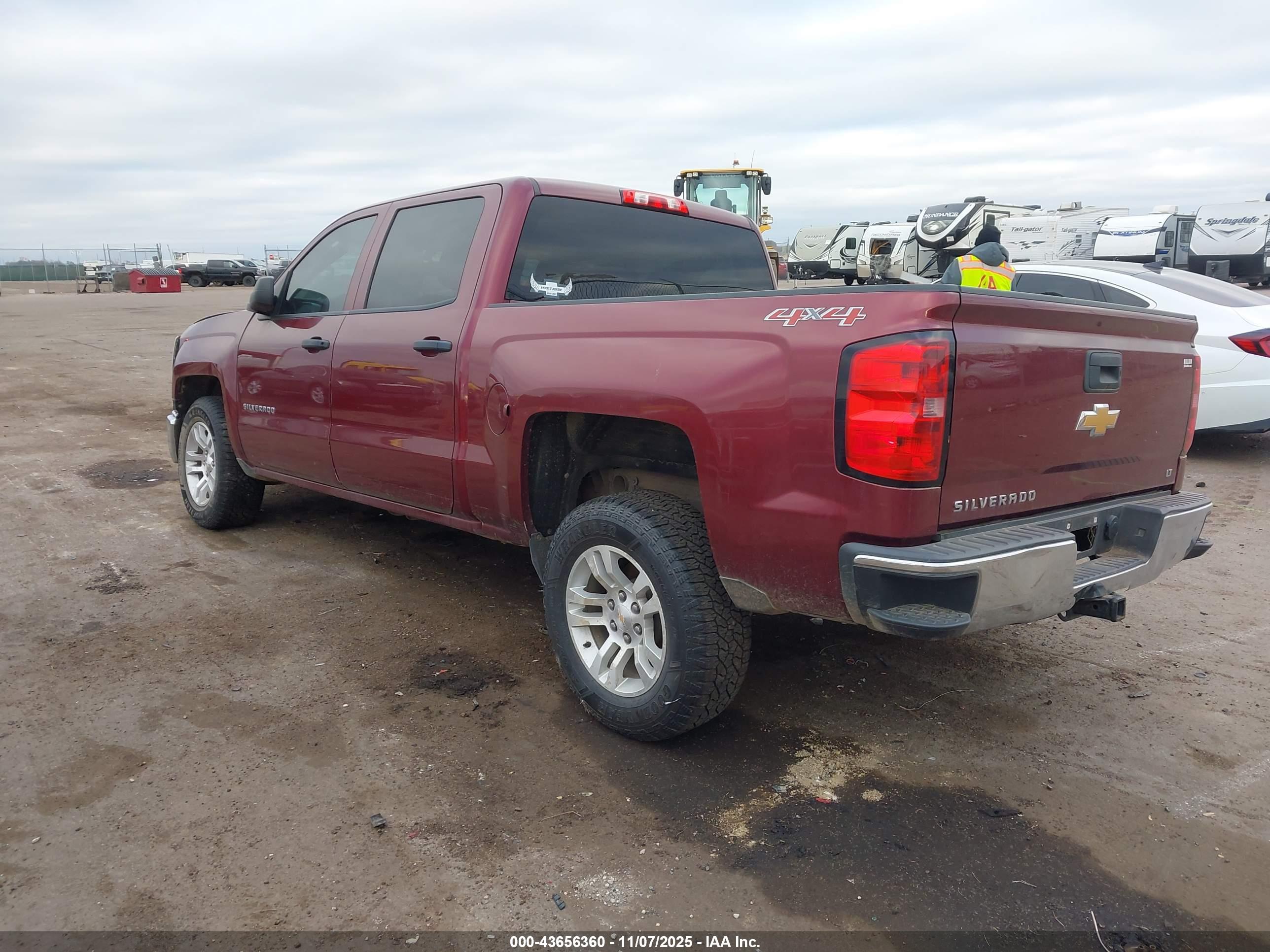 CHEVROLET SILVERADO image 3