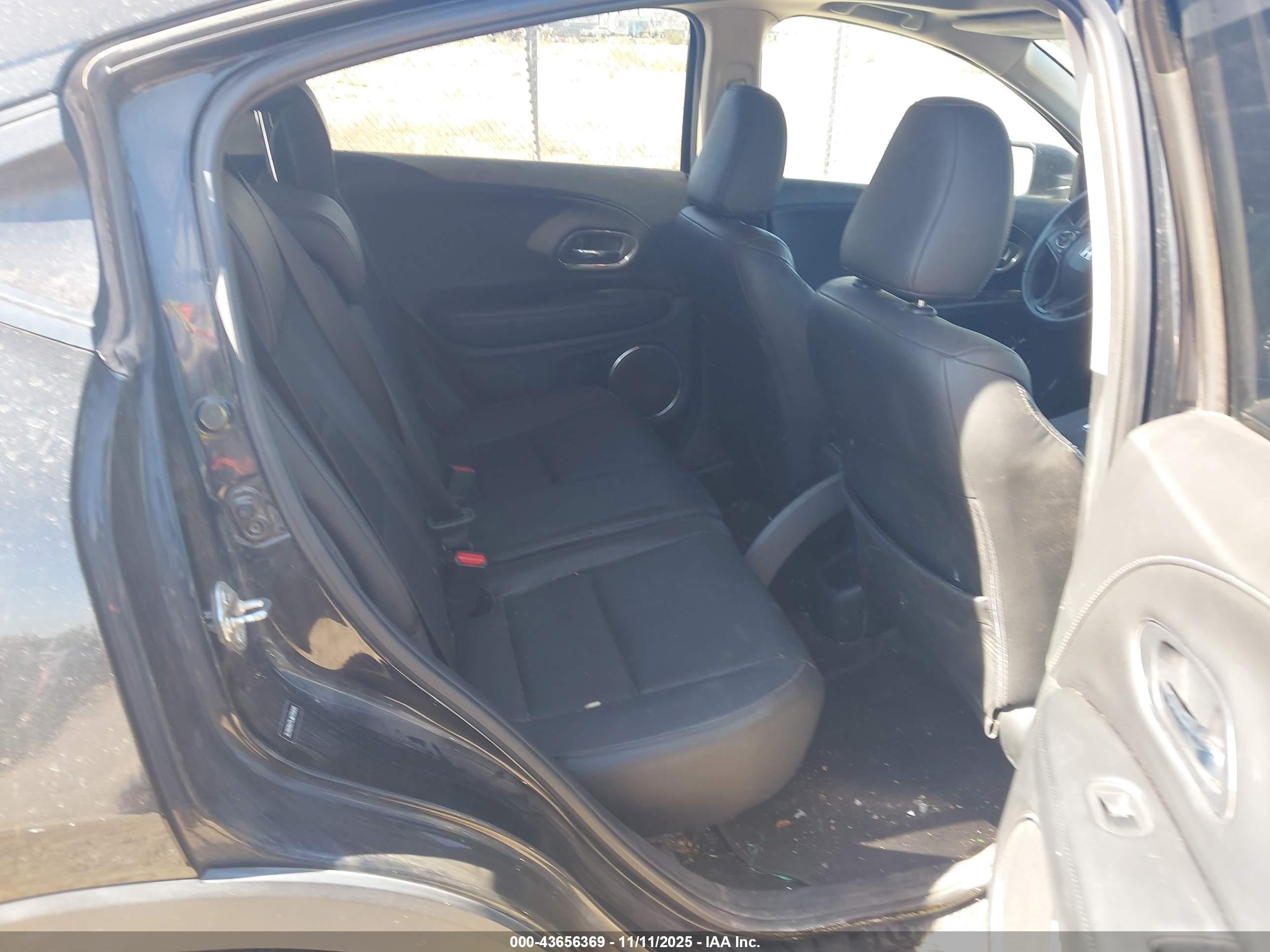 HONDA HR-V image 8