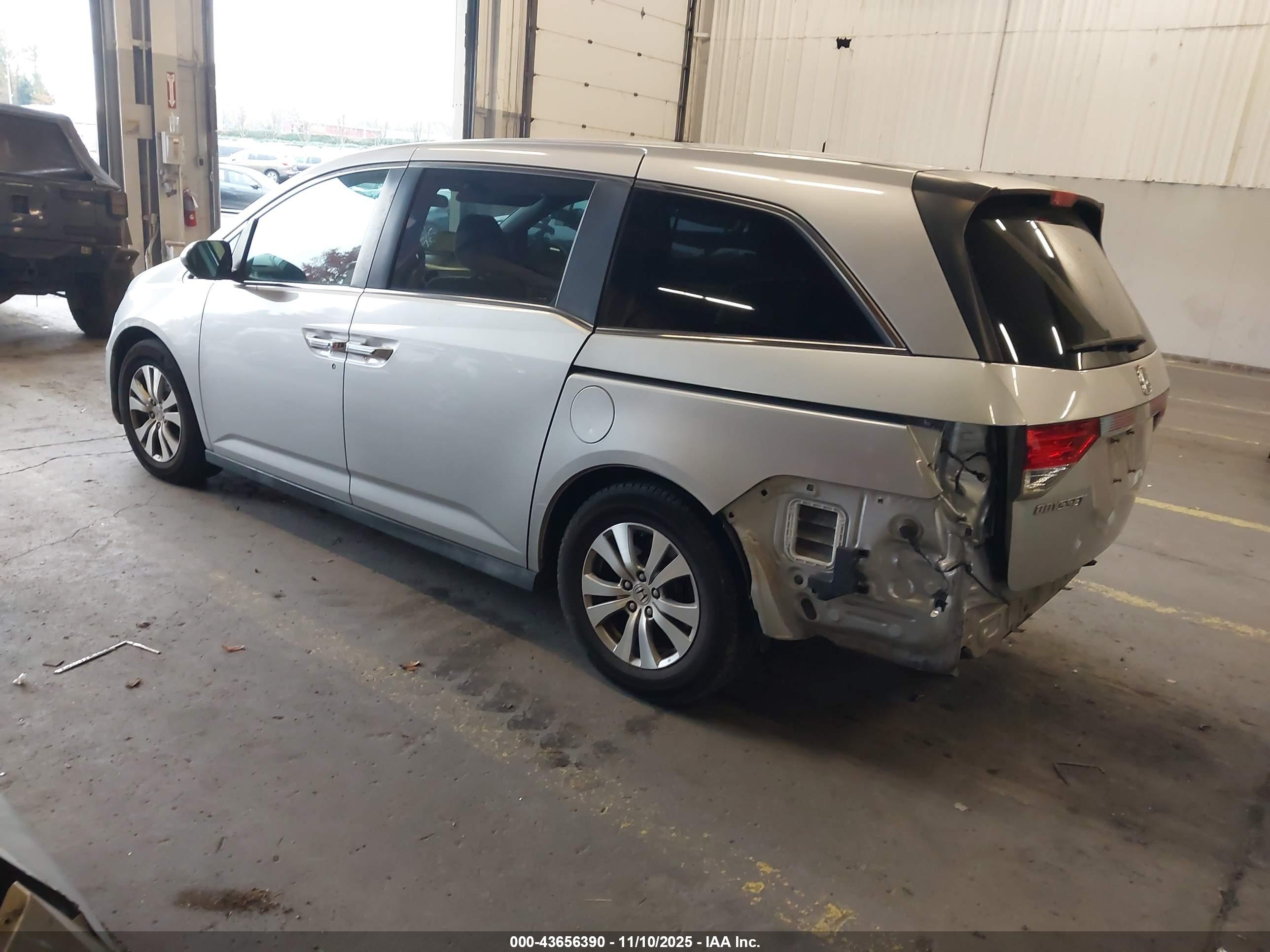 HONDA ODYSSEY image 3