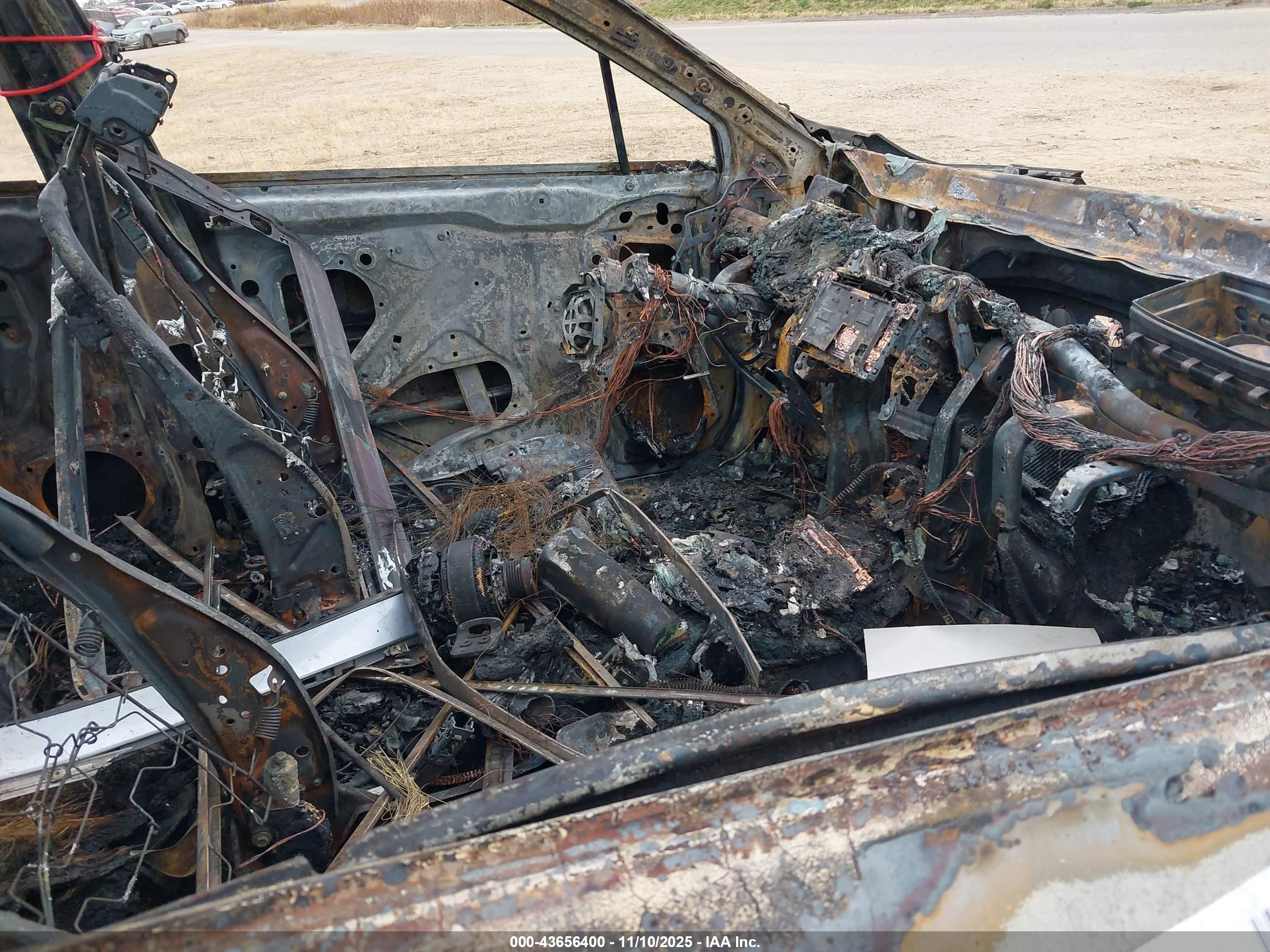 SUBARU OUTBACK image 5