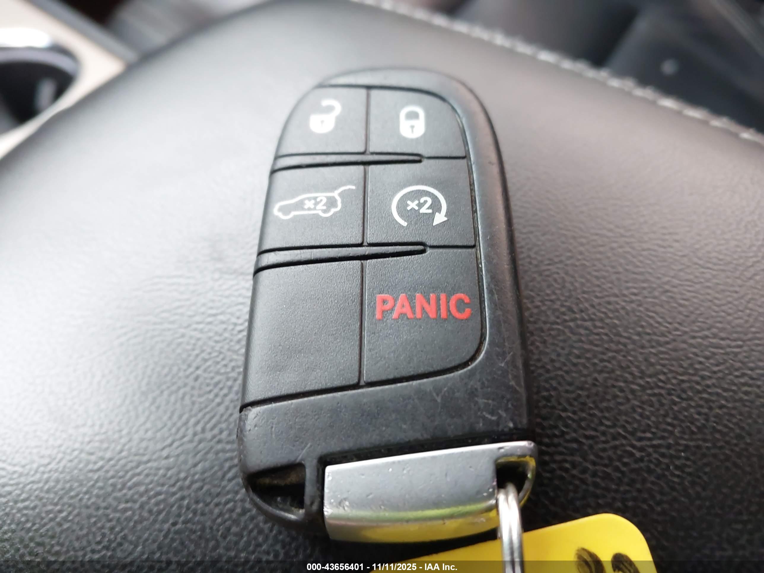 JEEP GRAND image 11