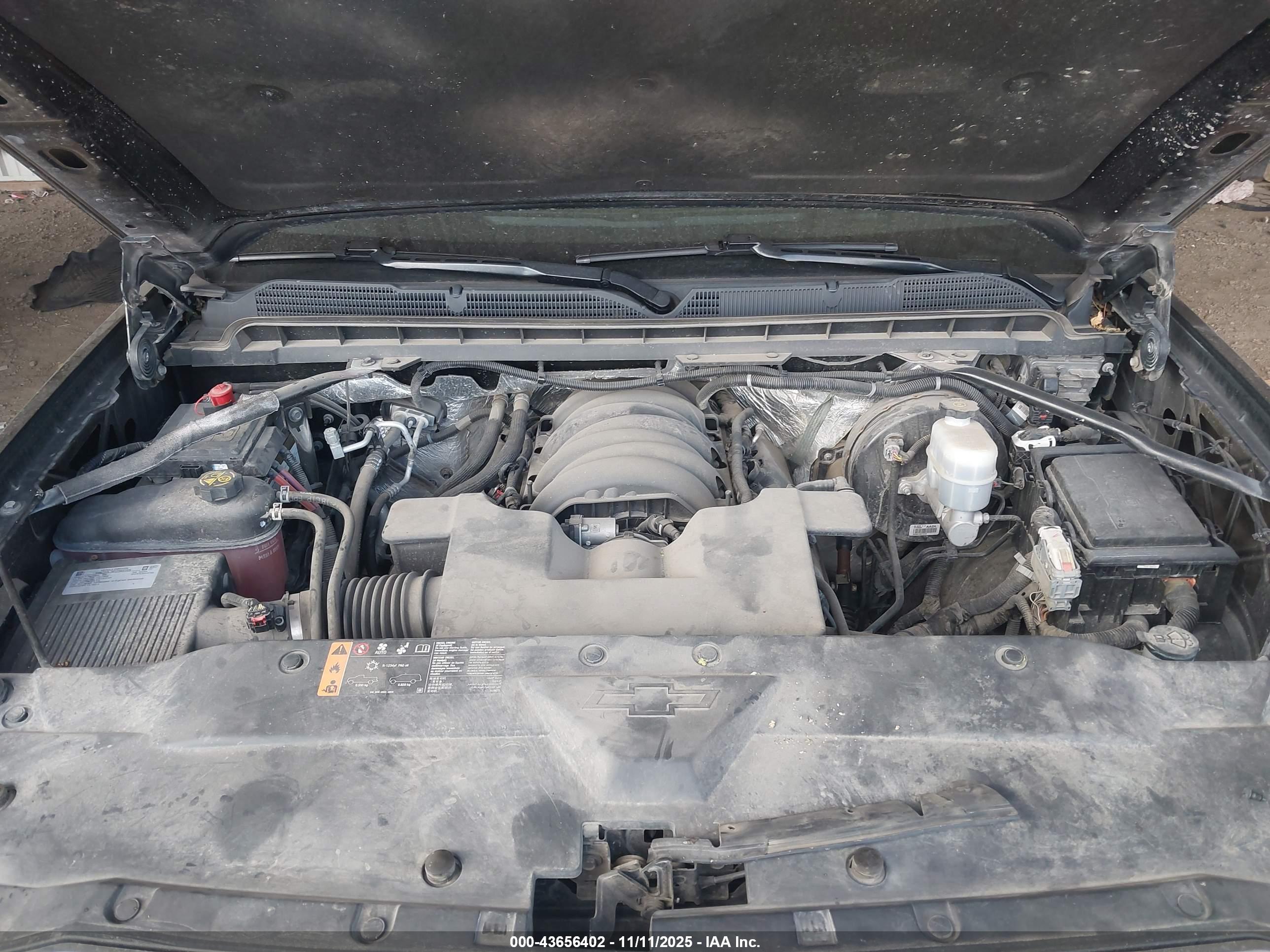 CHEVROLET SILVERADO image 10