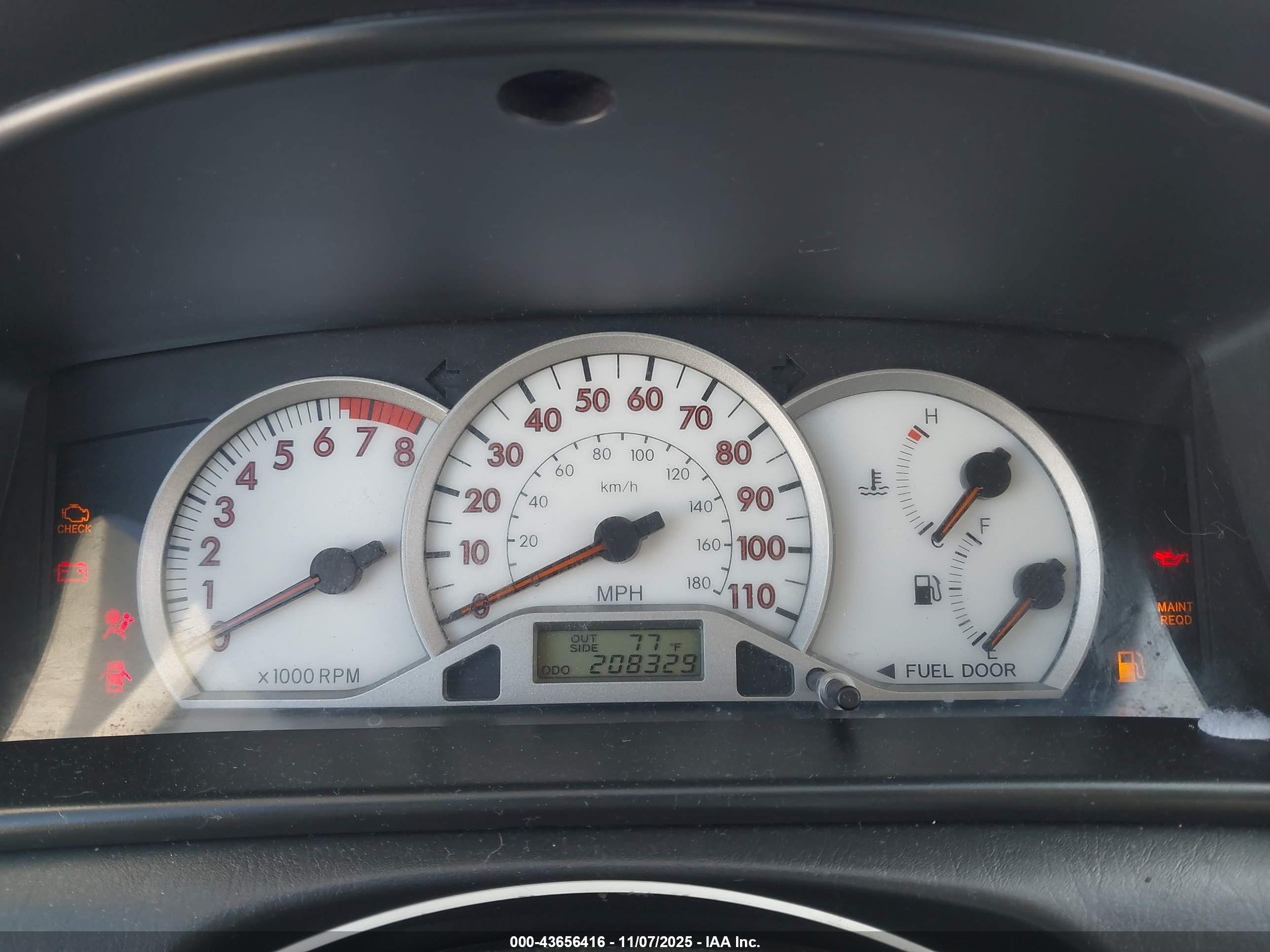 TOYOTA COROLLA image 7