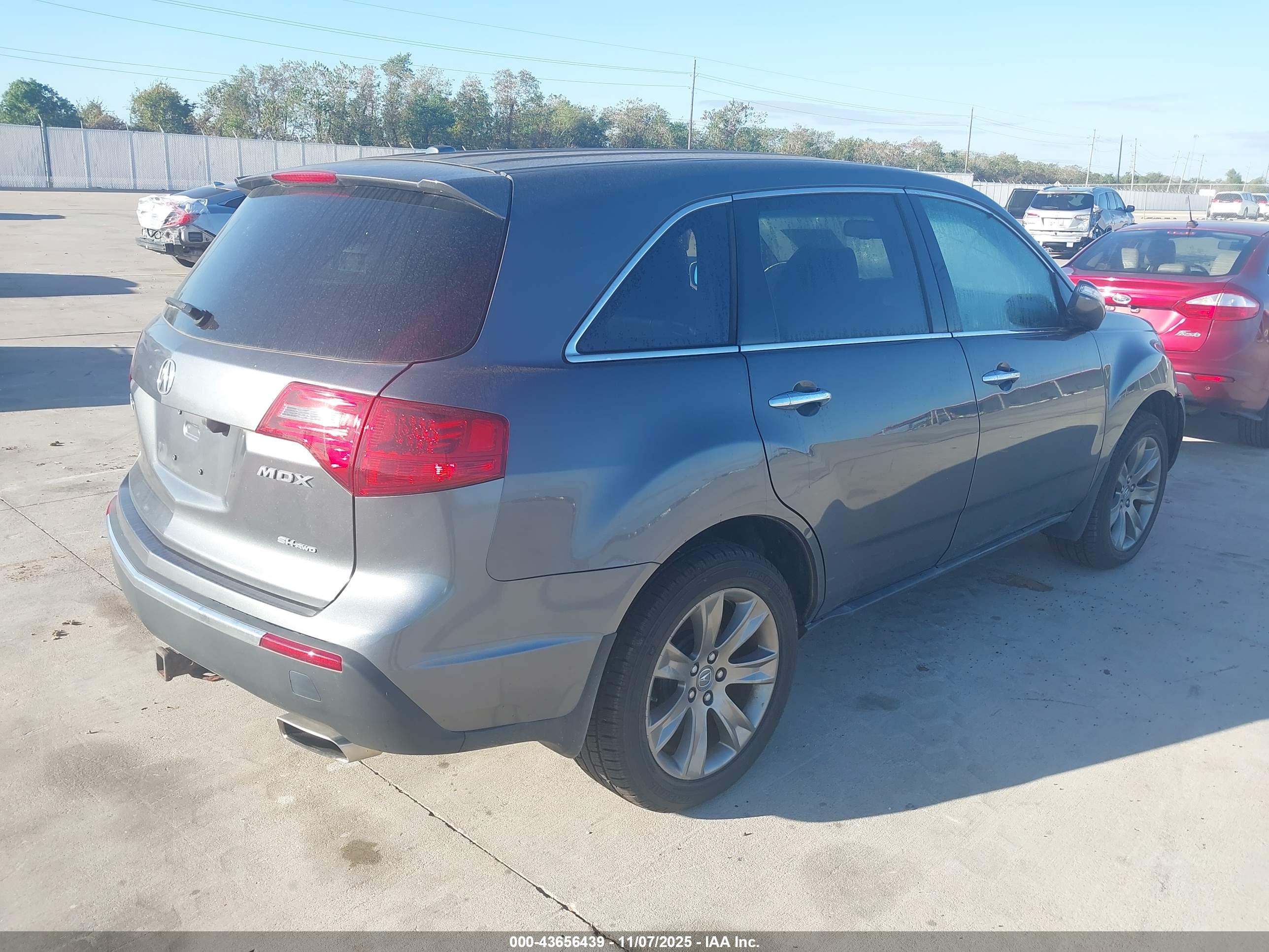 ACURA MDX image 4