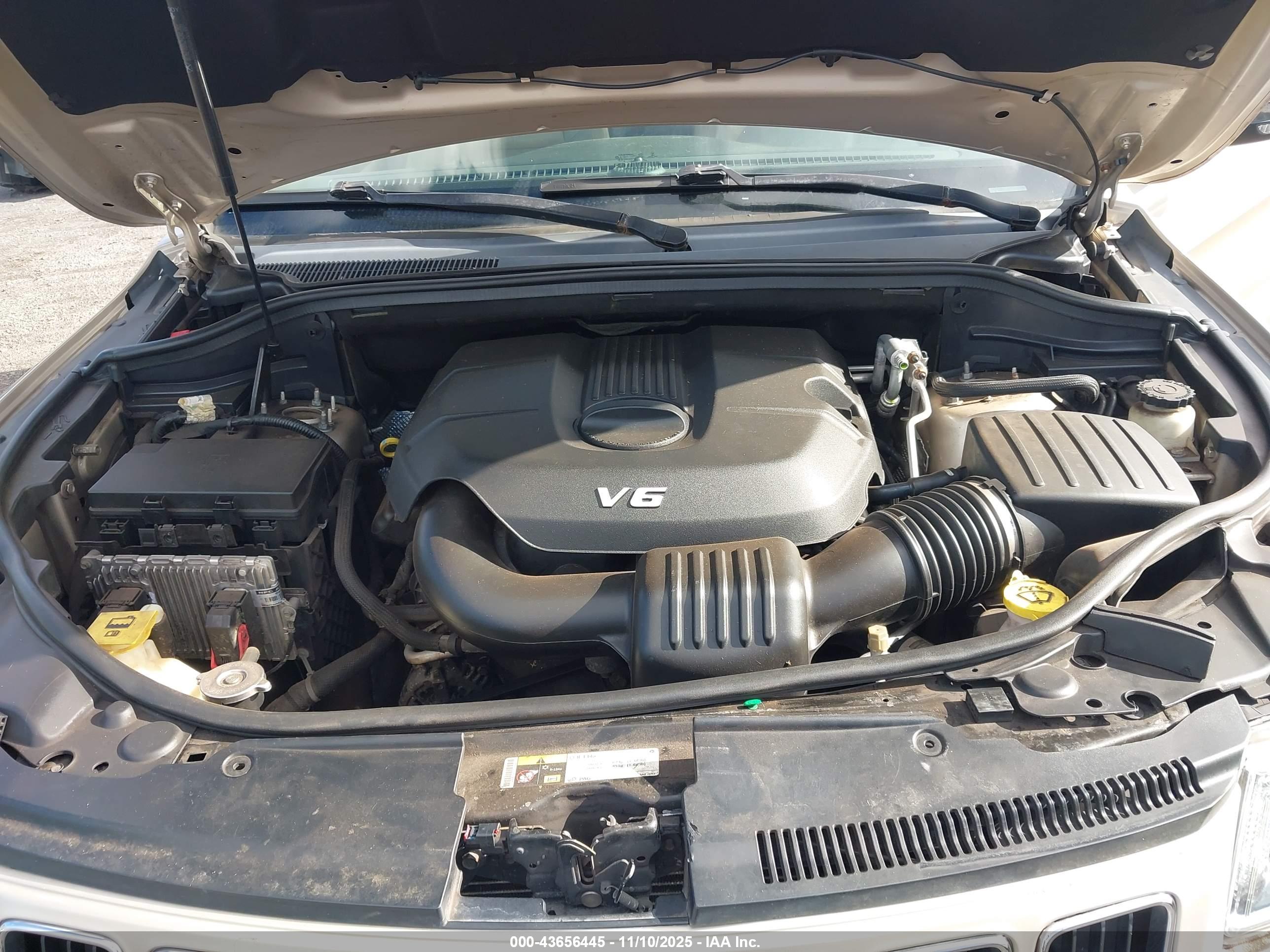 JEEP GRAND image 10